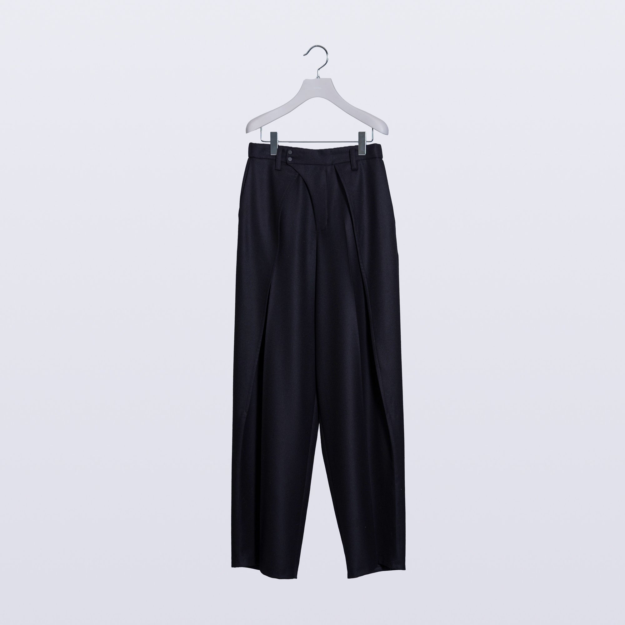 Dub Tailored Trousers / black