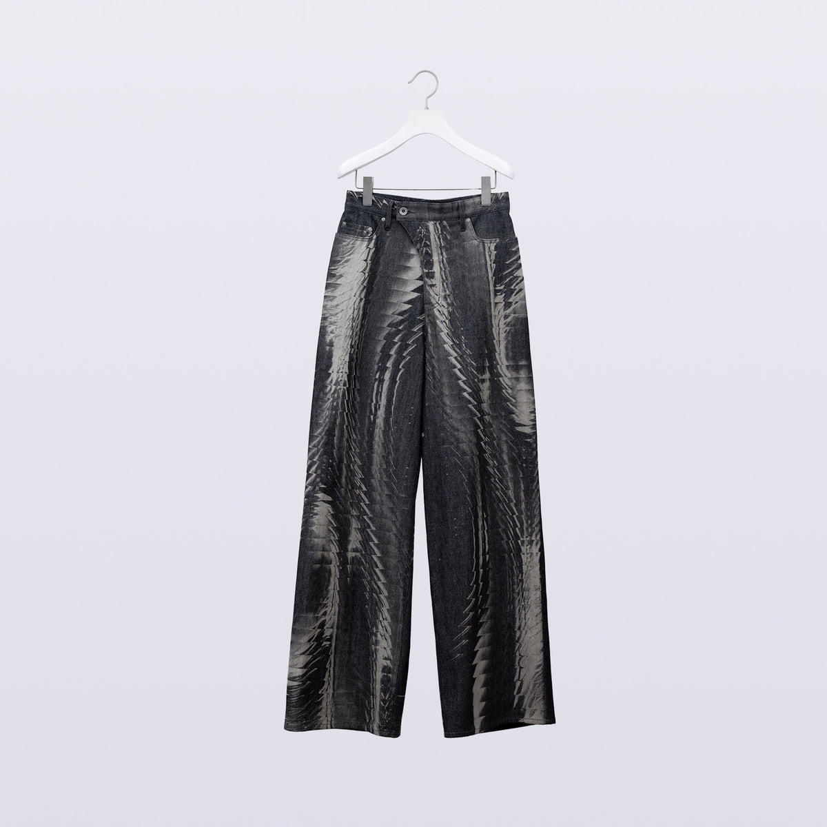 Latent Bleach Denim / black – HATRA OFFICIAL