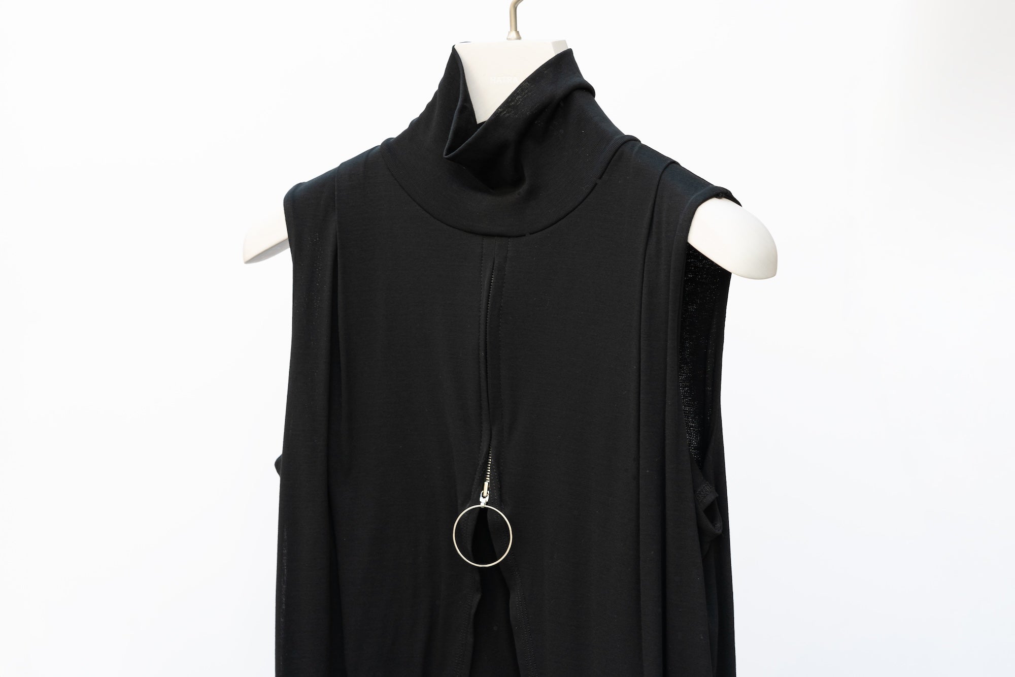 Dia Robe / black – HATRA OFFICIAL
