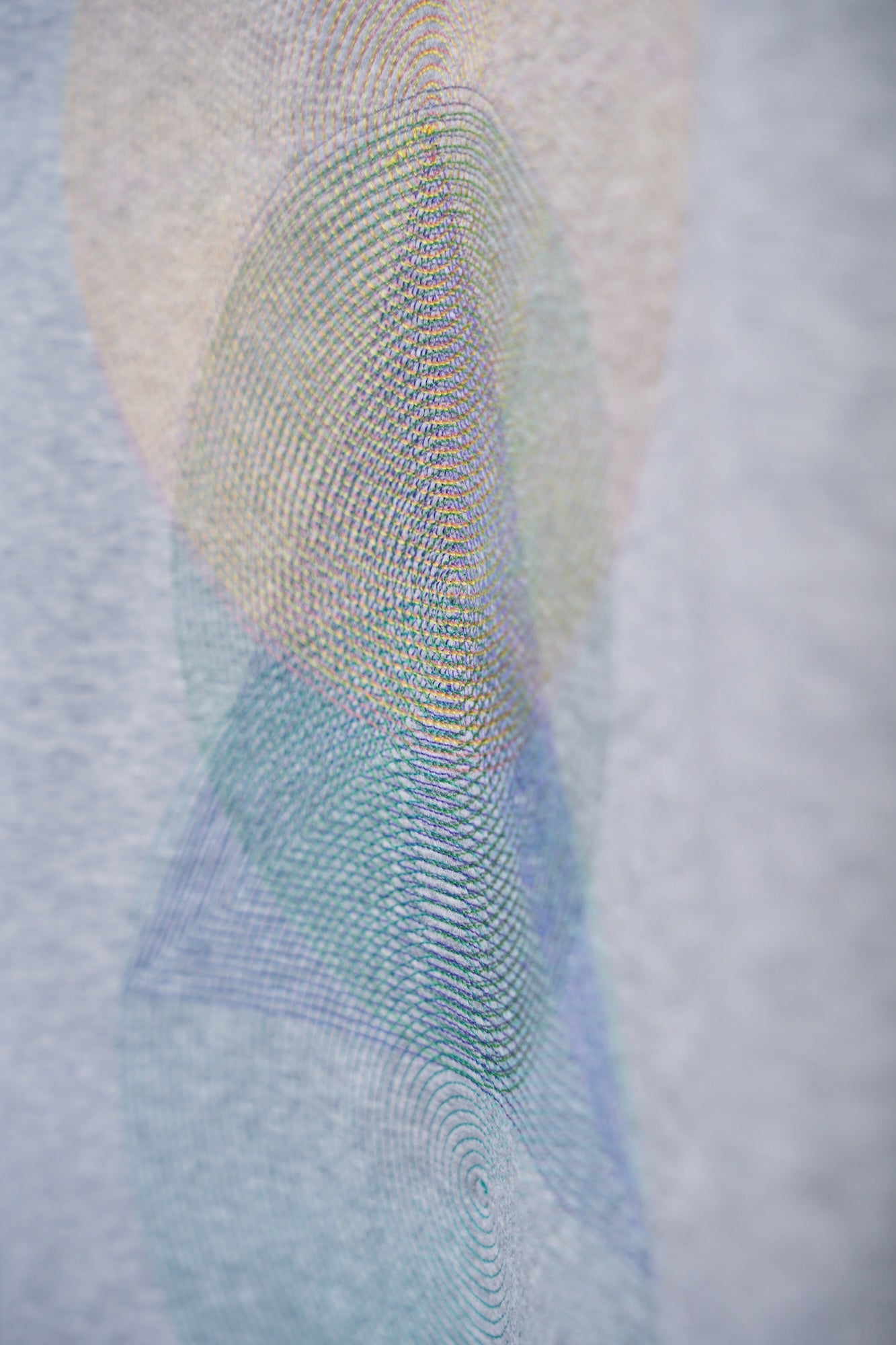 Echo Embroidery Hoodie / grey