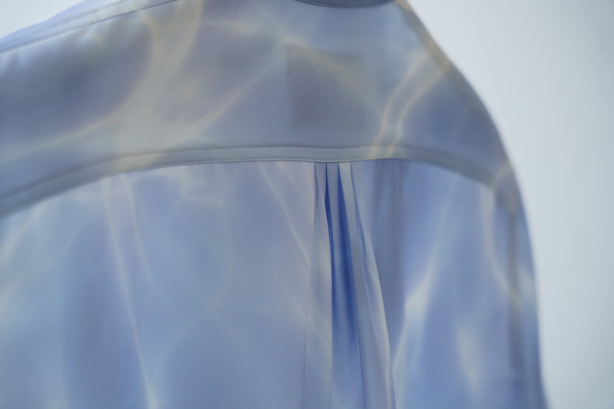 Neu Tri Shirt / light