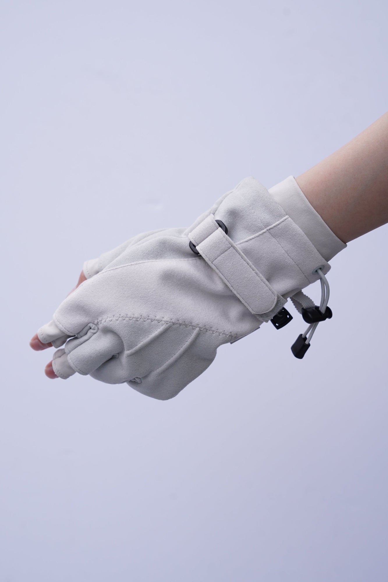 Study Gloves / white – HATRA OFFICIAL