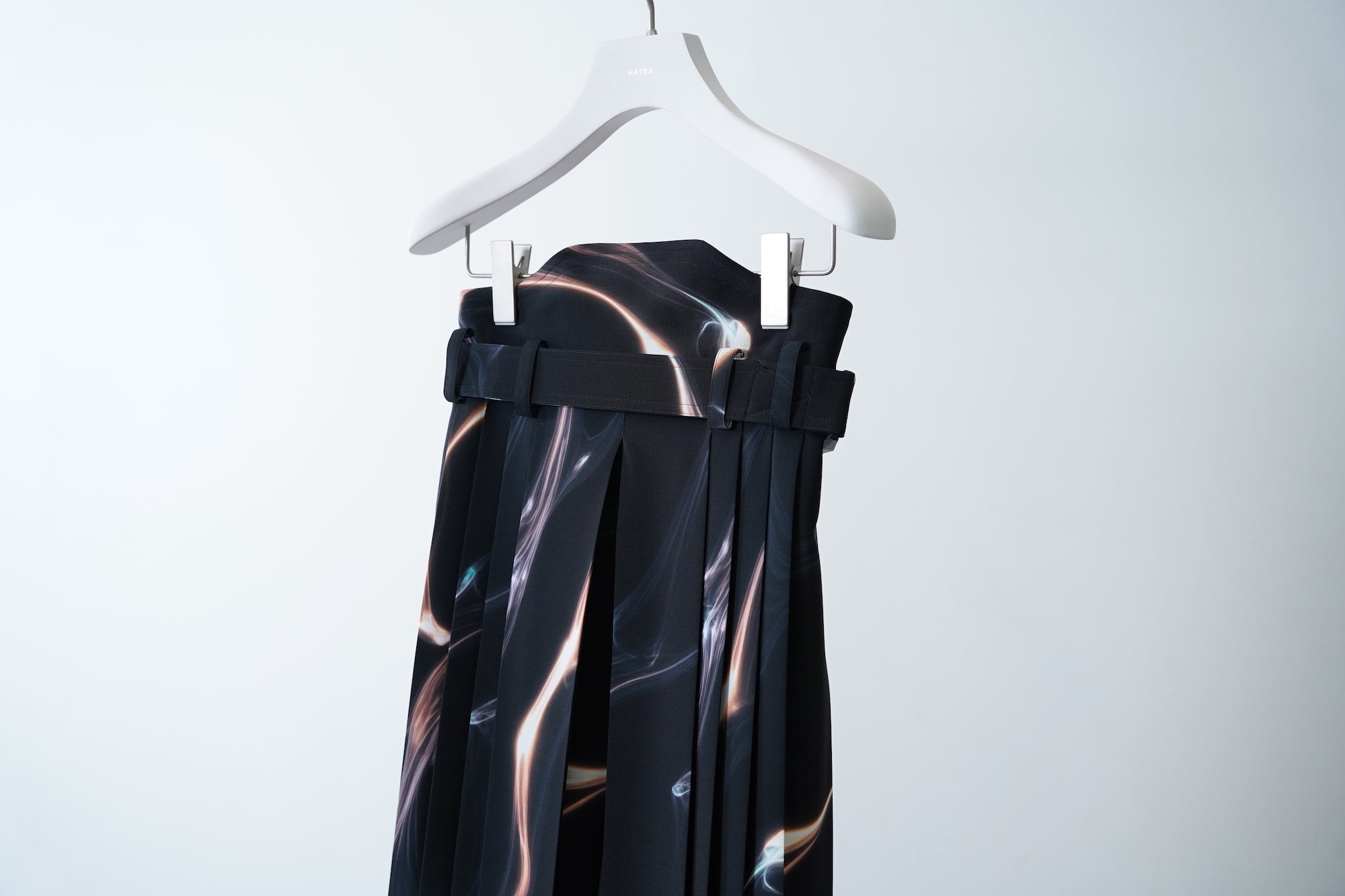 Hak Pleats Pants Neu / dark