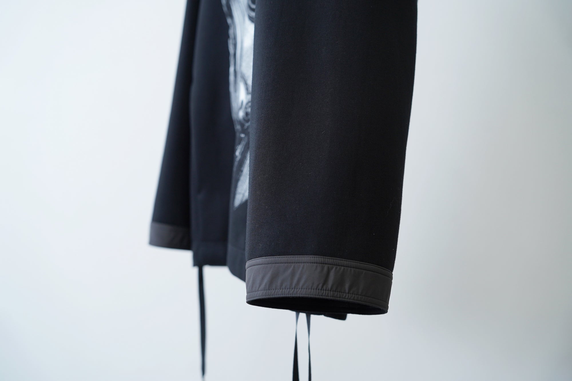 Diaphanera Hoodie / black