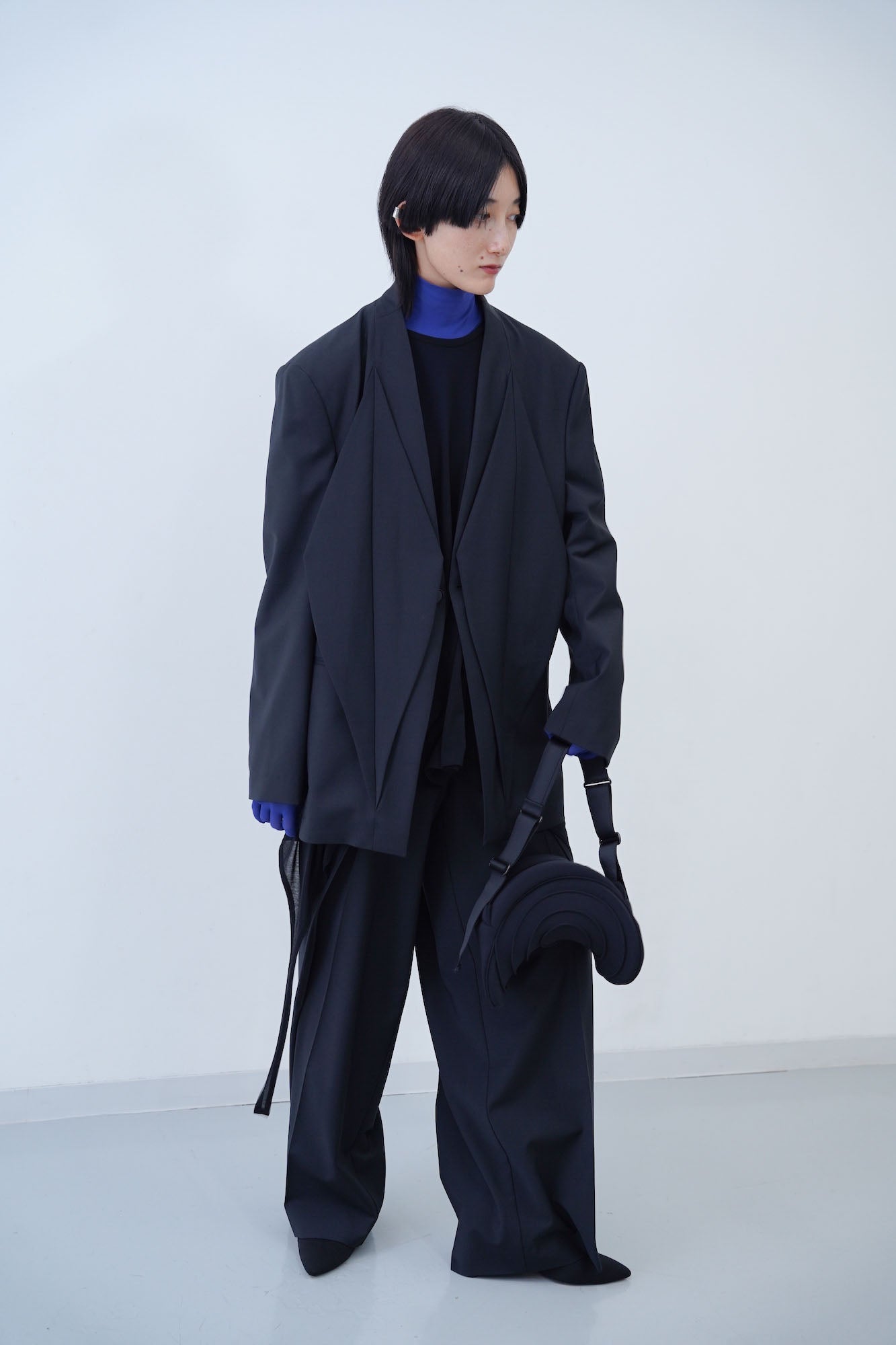 Moebius Tunic / black