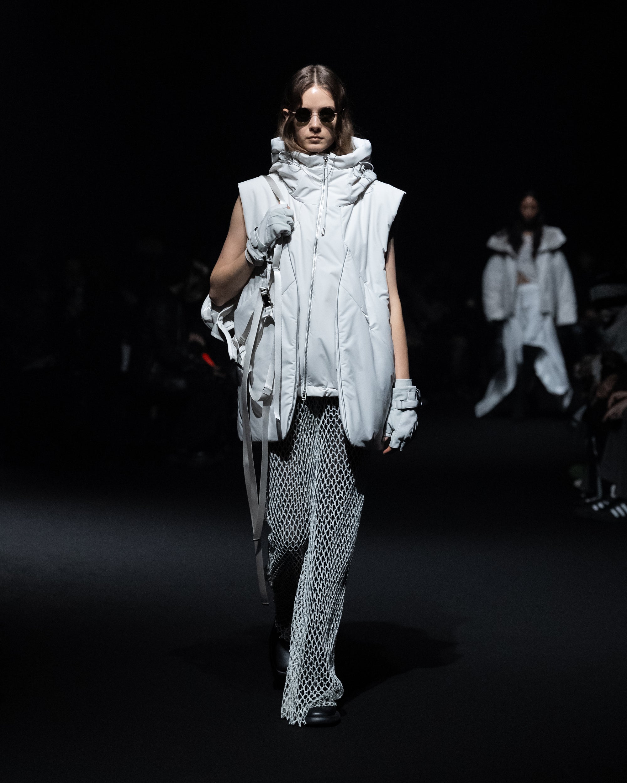 Lay Puf Vest / ivory