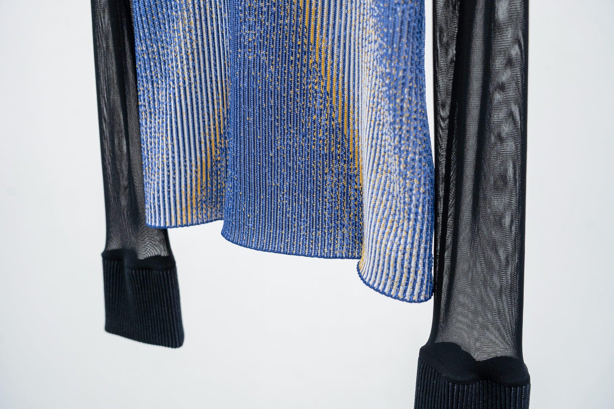 Time-Lapse Knit Top / twi