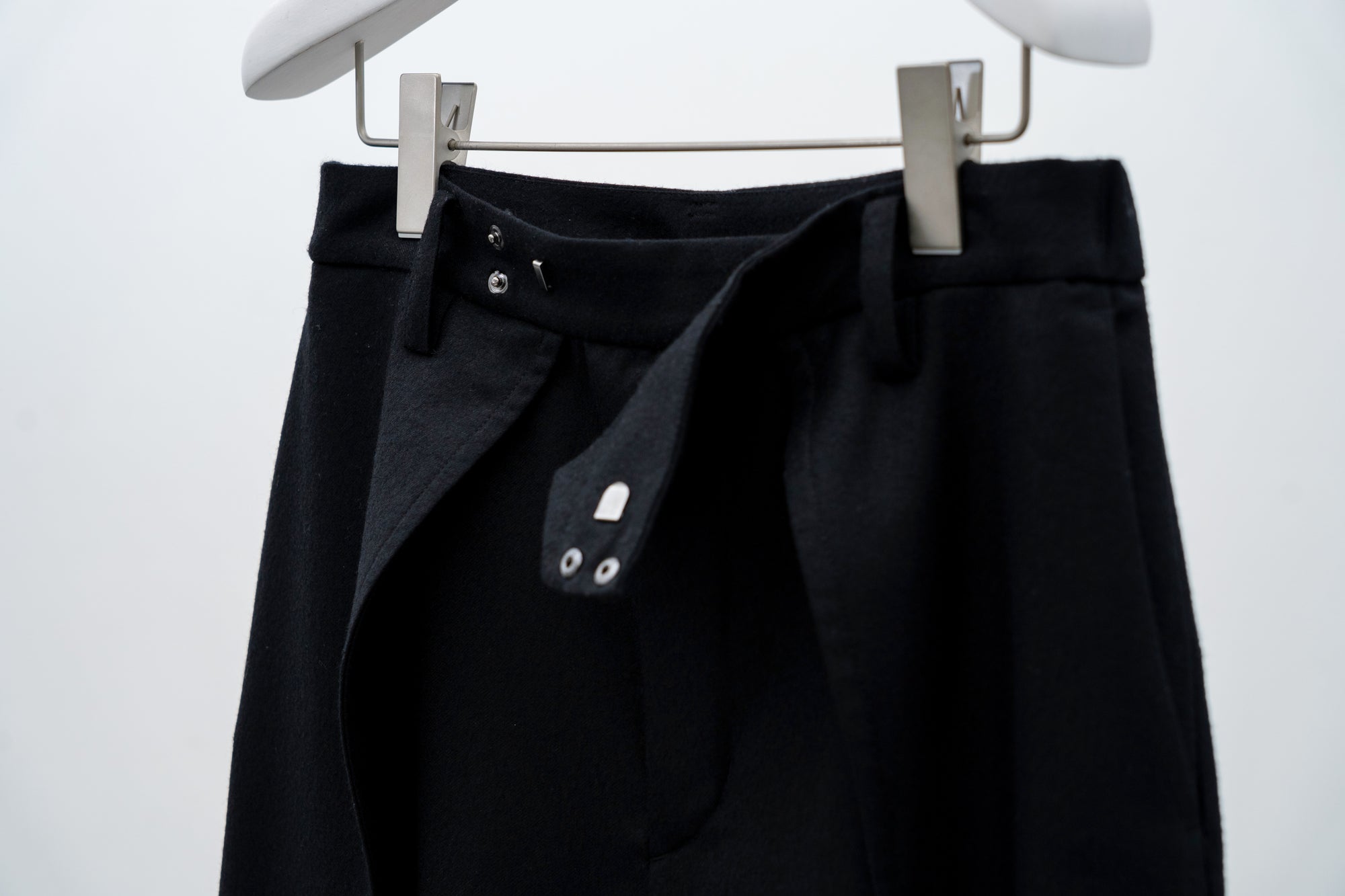 Dub Tailored Trousers / black