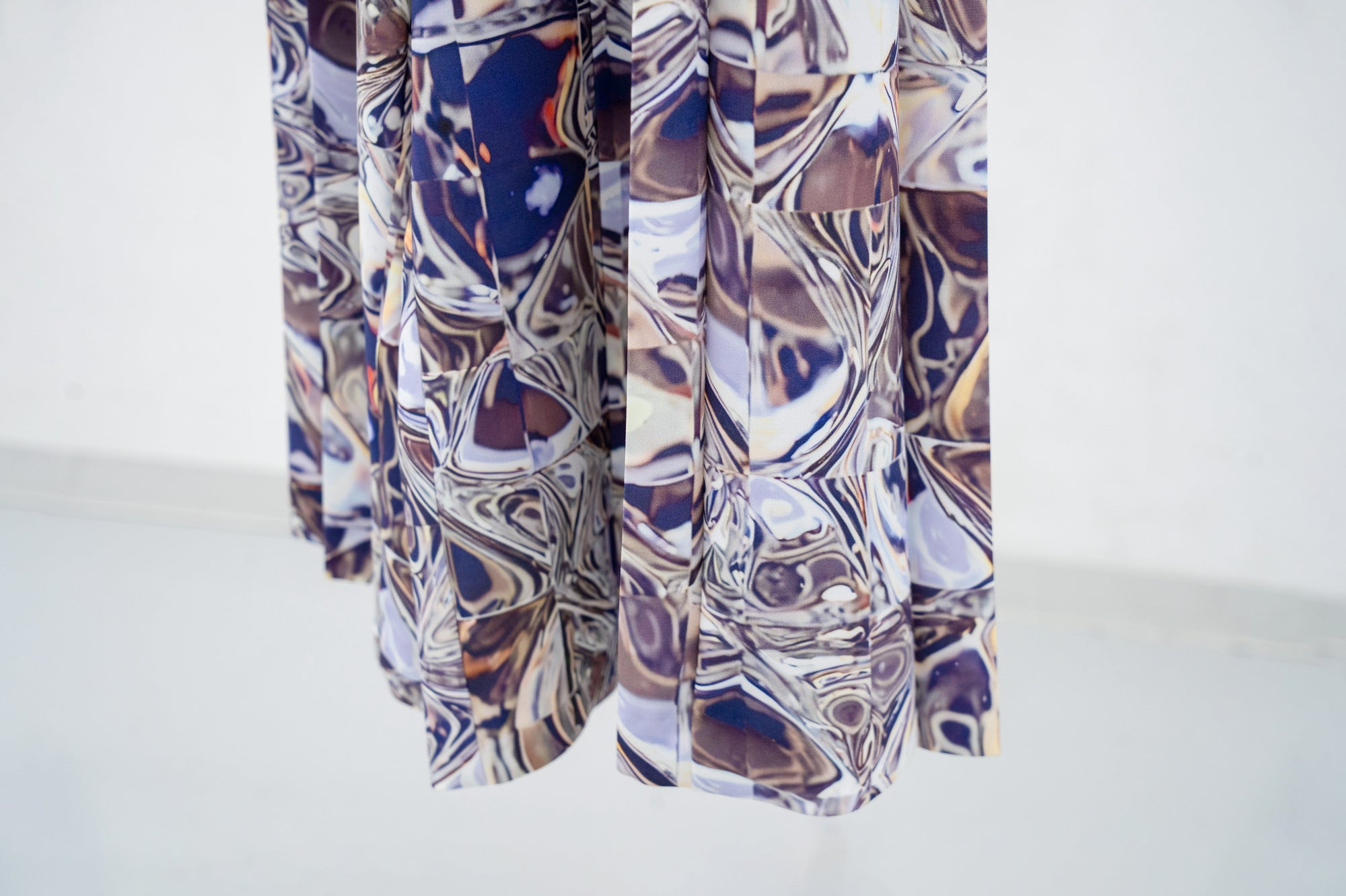 Hak Pleats Pants Cry / silver