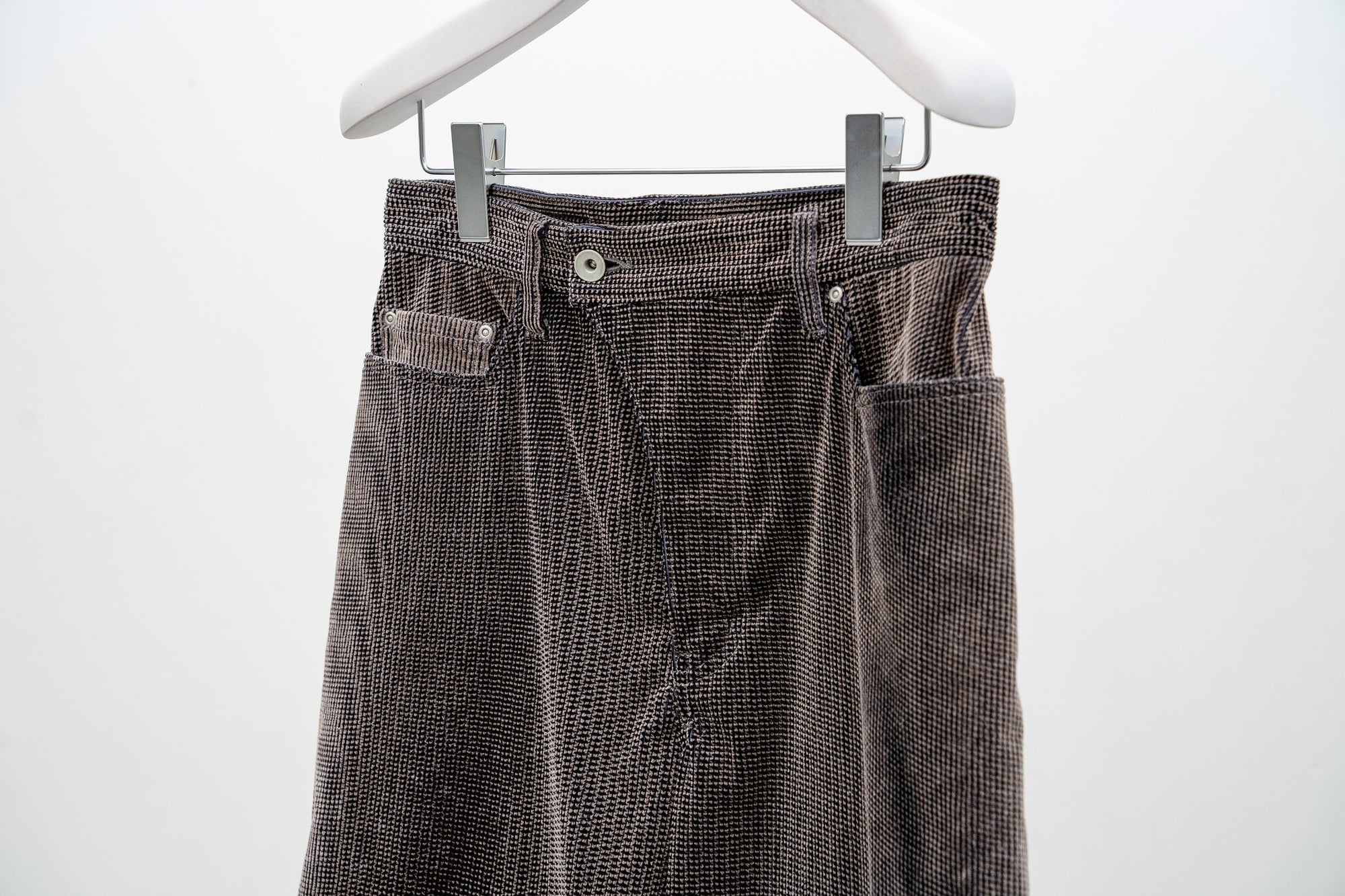 Mirage Bleach Corduroy Pants / black