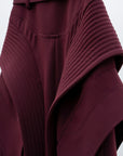 Atlantis Pleats Trousers / burgundy