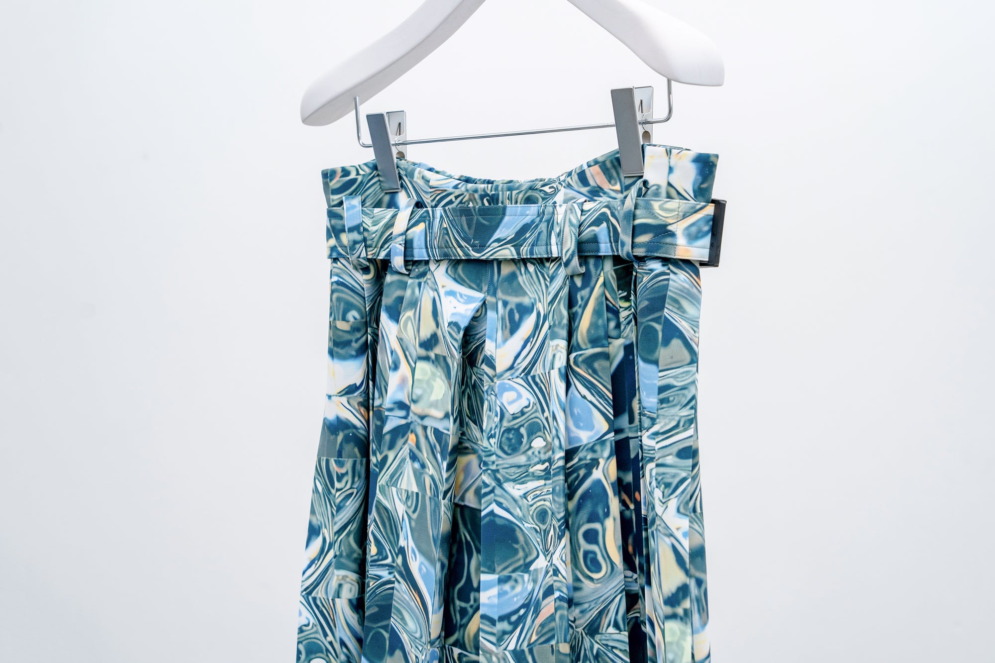 Hak Pleats Pants Cry / green