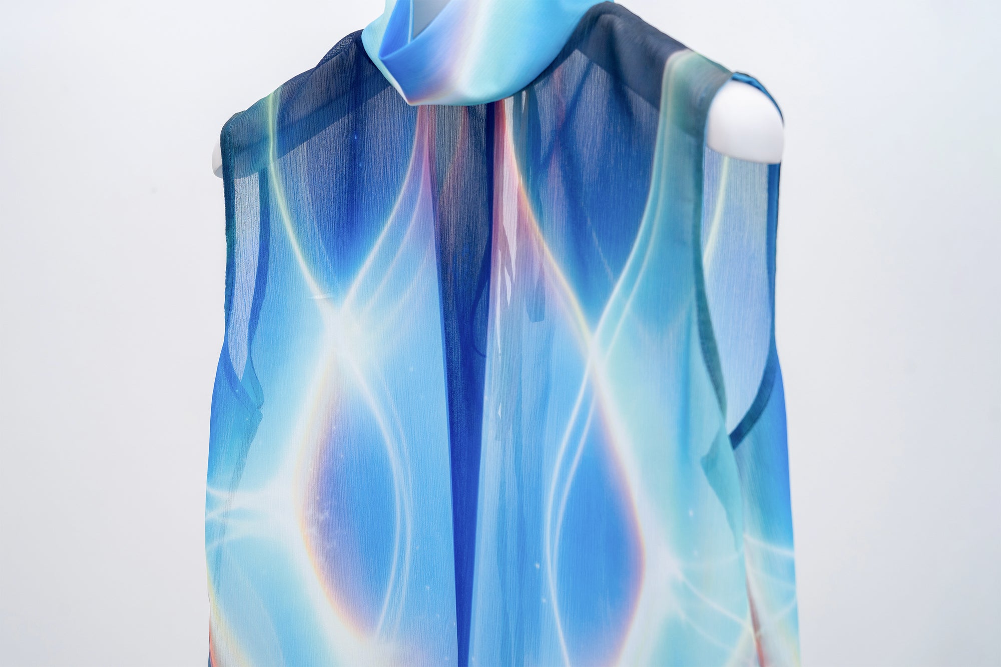 Phenomenal Sheer Blouse / halo-II