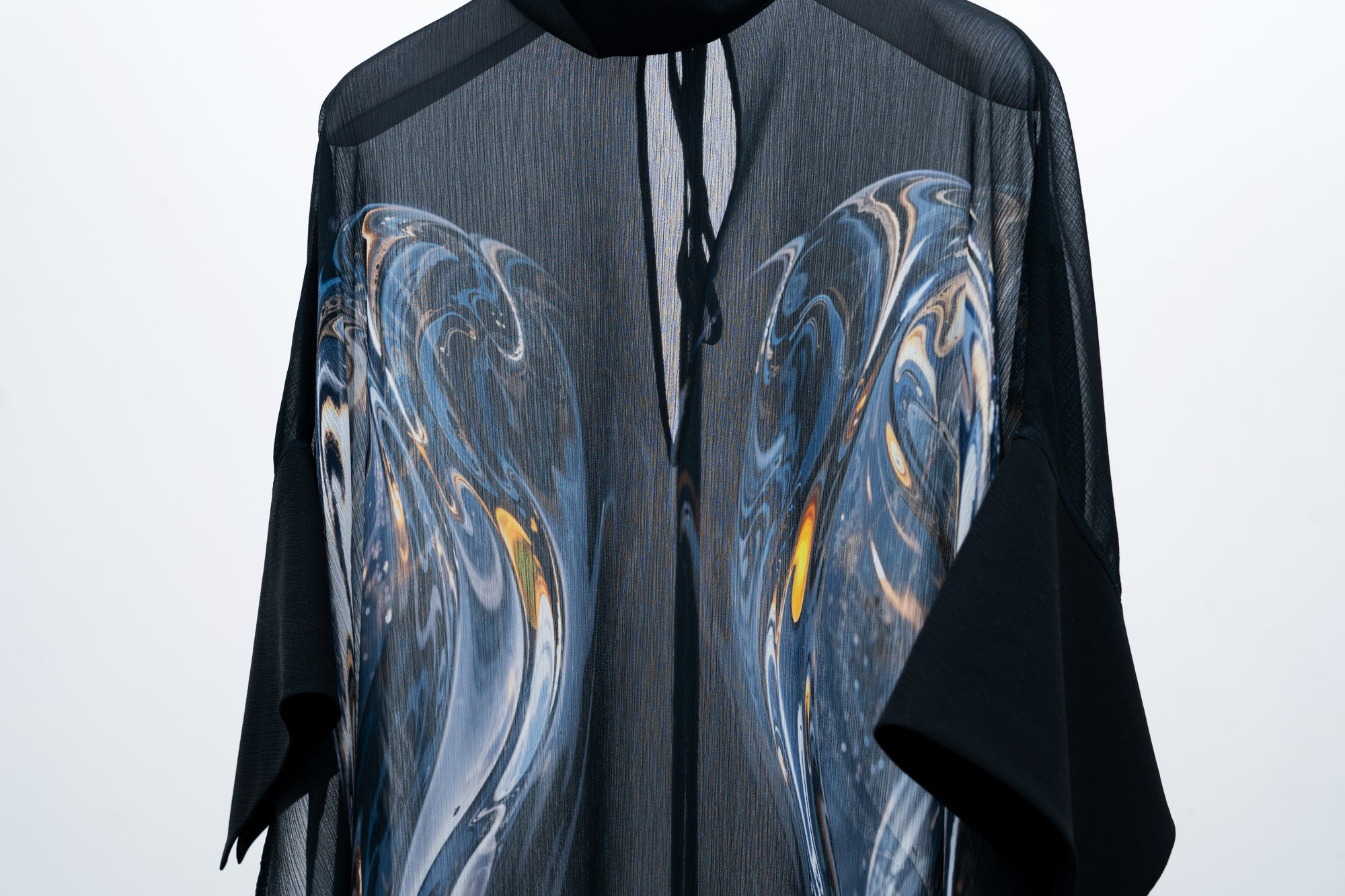 Phenomenal Sheer Robe / black