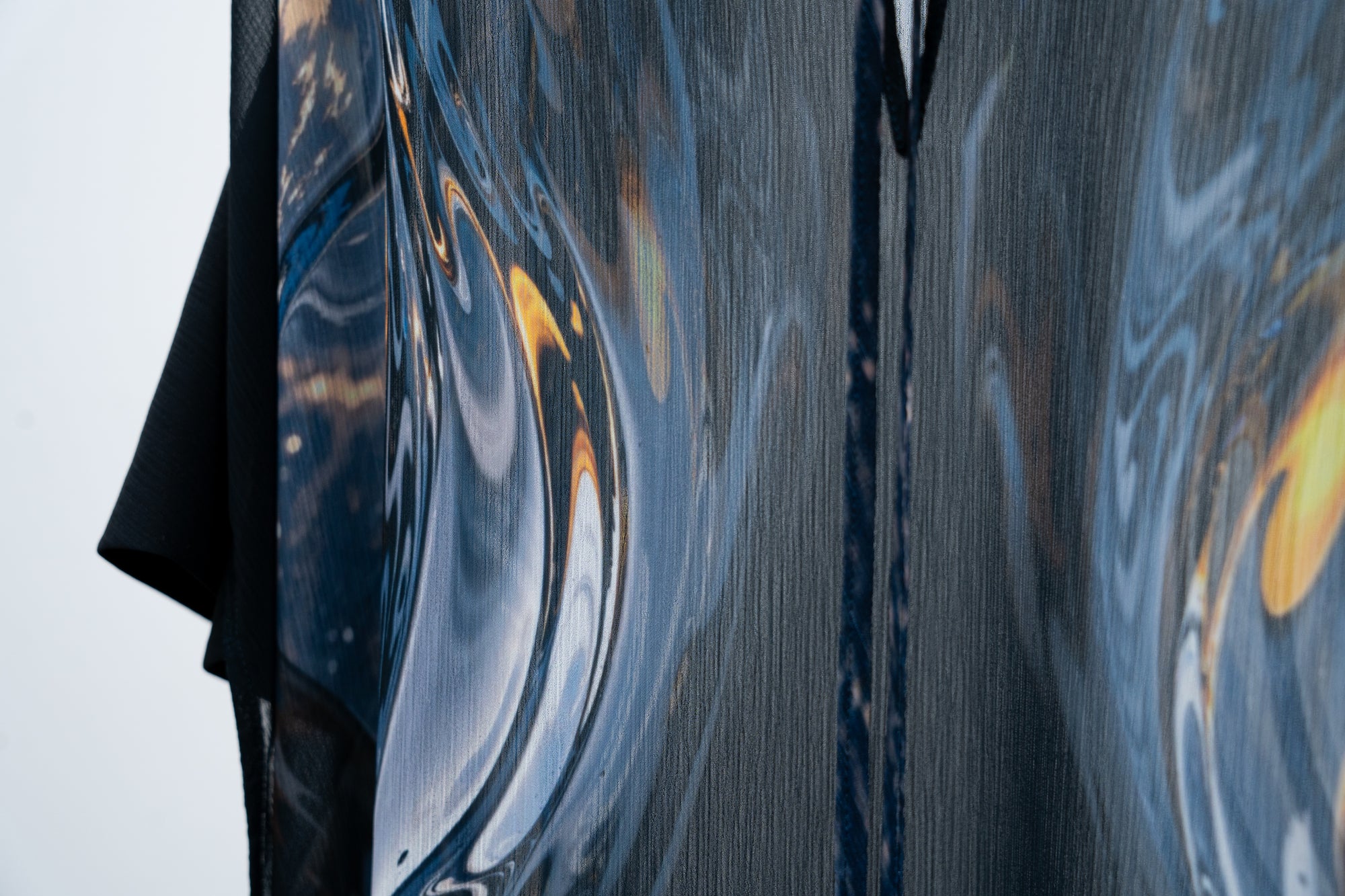 Phenomenal Sheer Robe / black