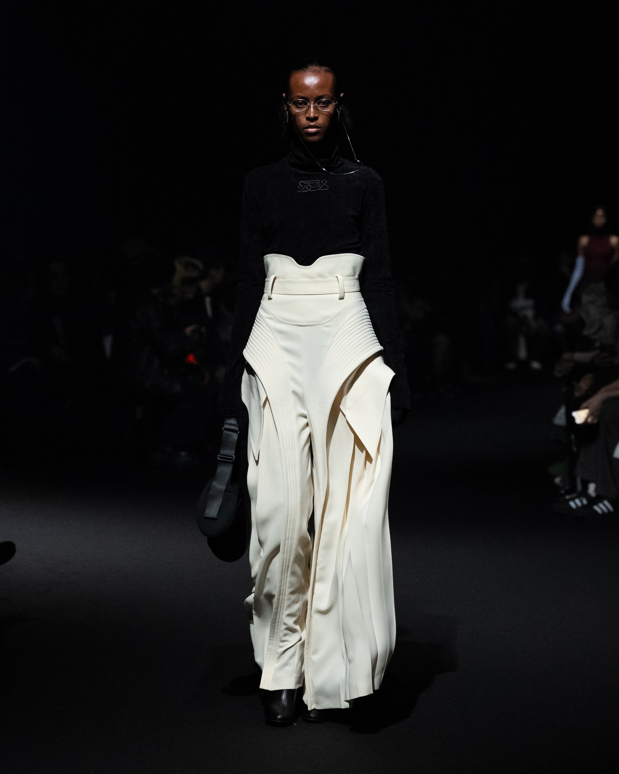 Atlantis Pleats Trousers / ecru