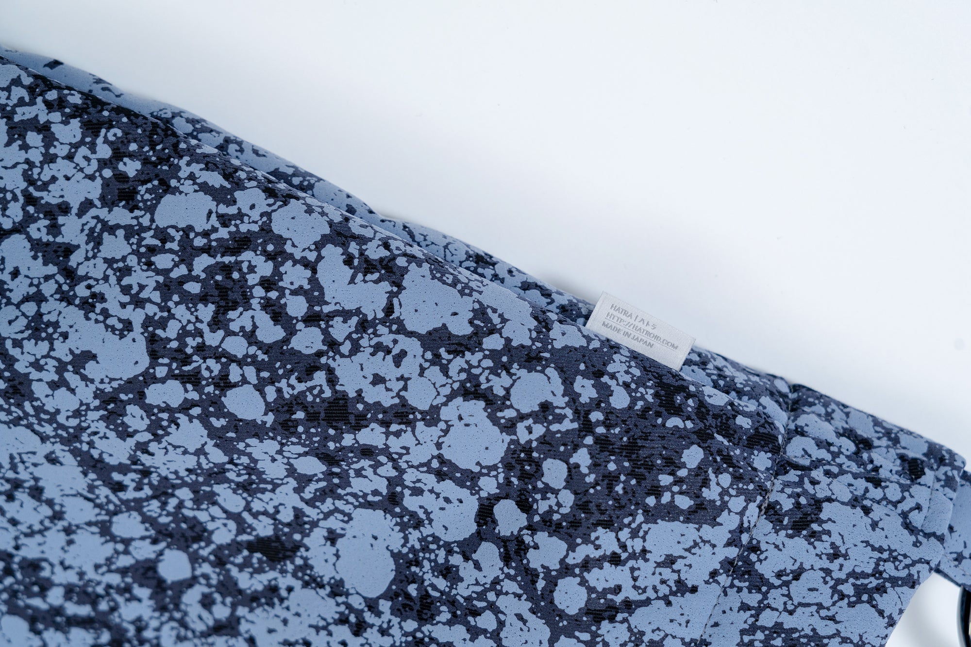 Moon Quilt Tote / midnight