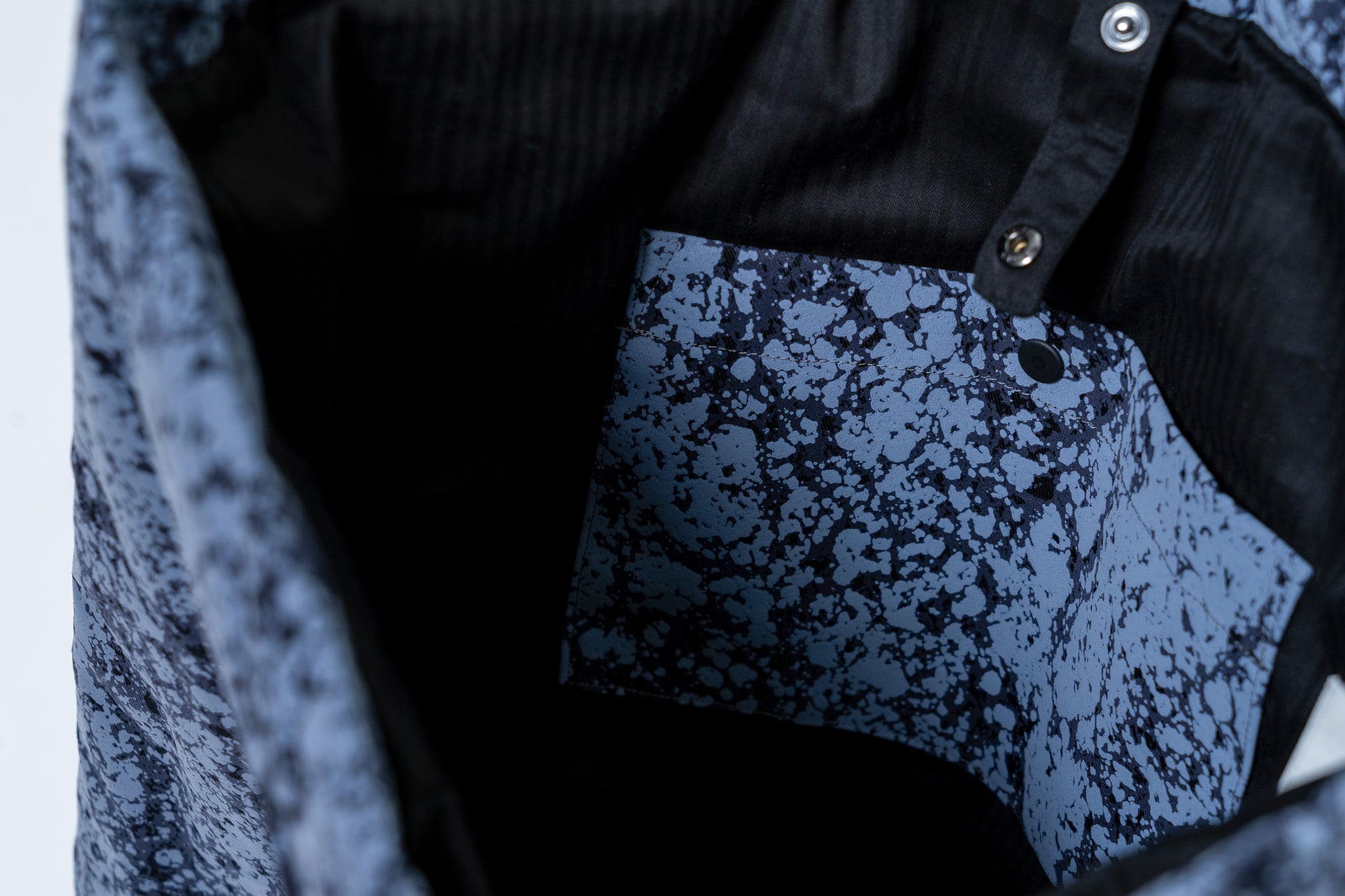 Moon Quilt Tote / midnight