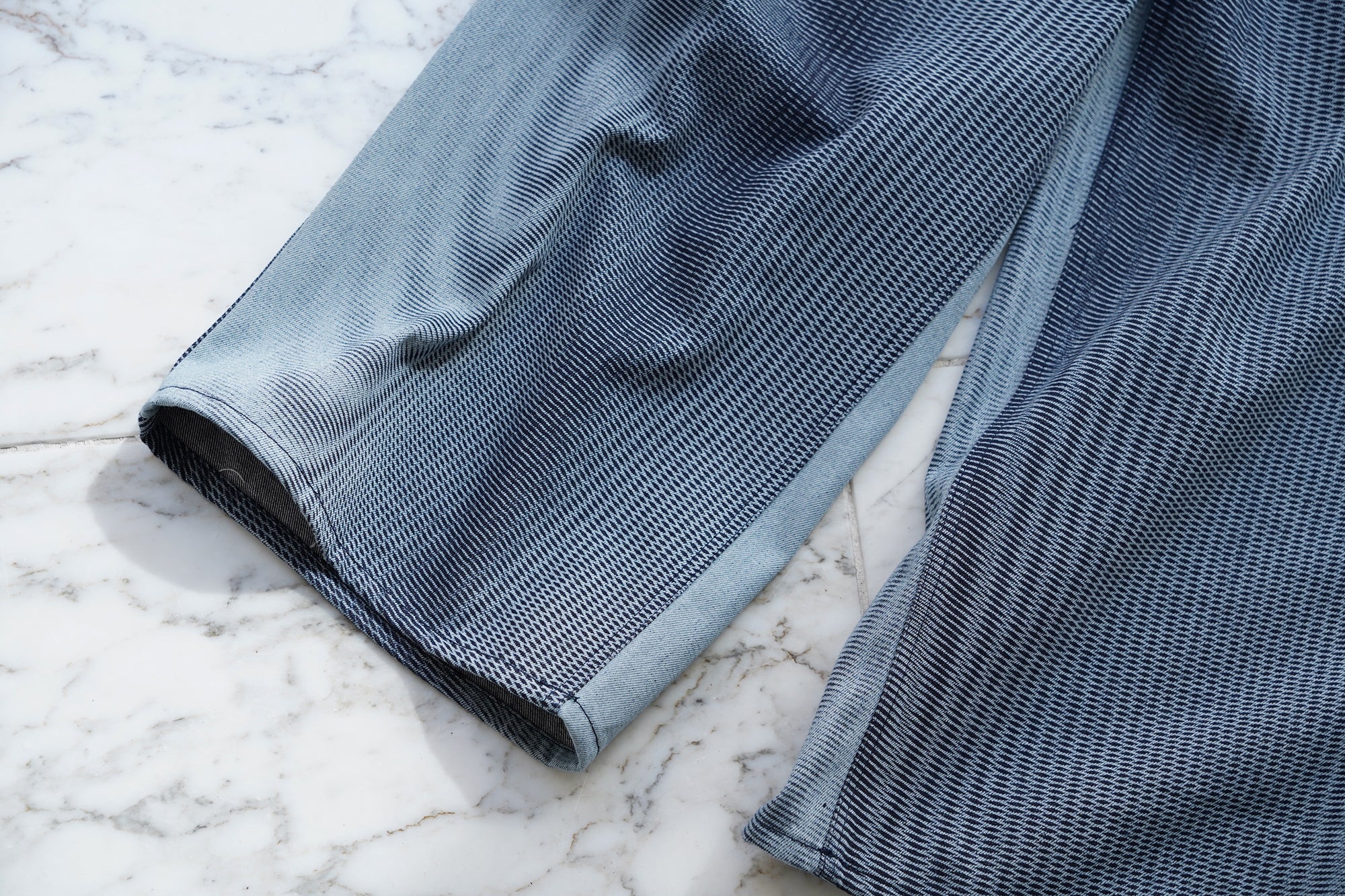 パンツ hatra Mirage Bleach Denim / navy Mirage Bleach Denim / navy – HATRA OFFICIAL