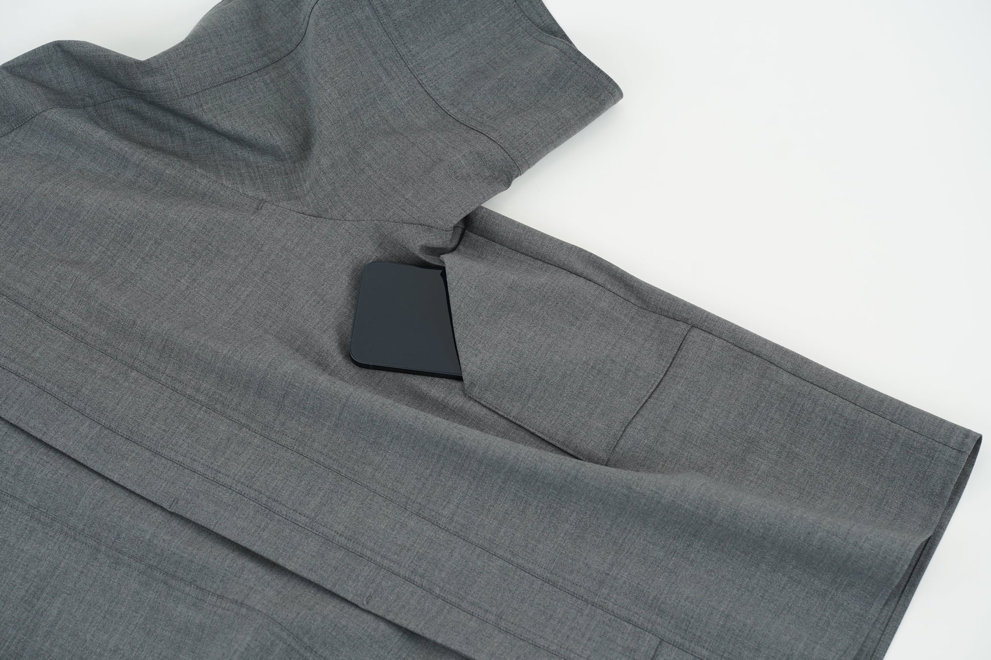 Tri Front Shirt / grey