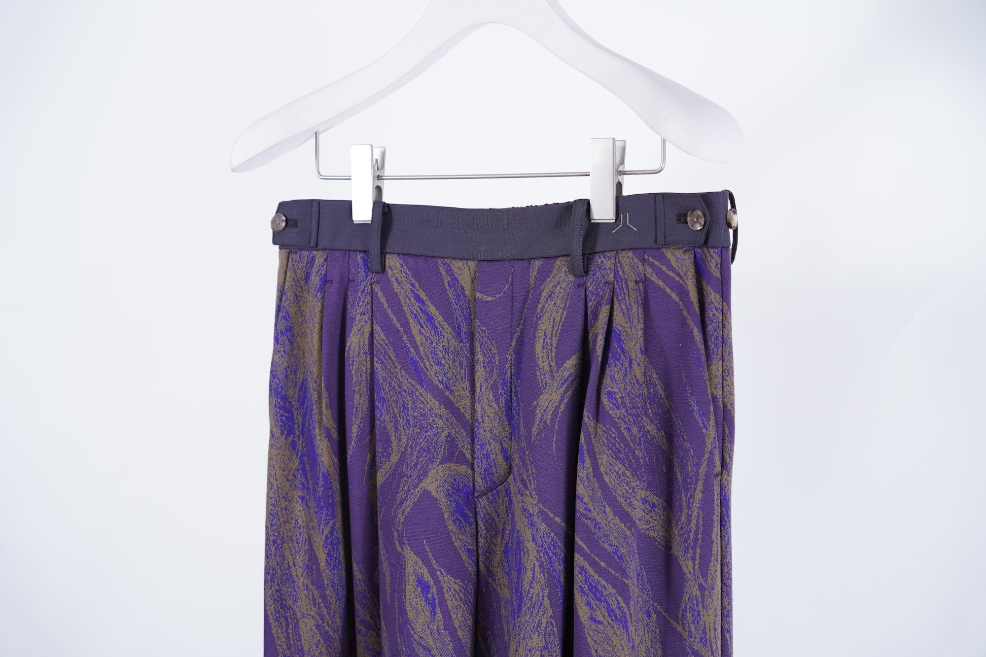 Aero Moc Trousers / violet