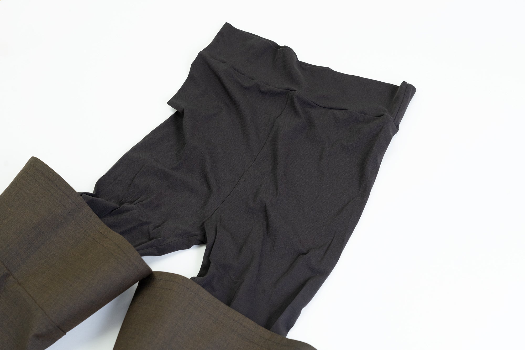 Hourglass Gaiters / bronze