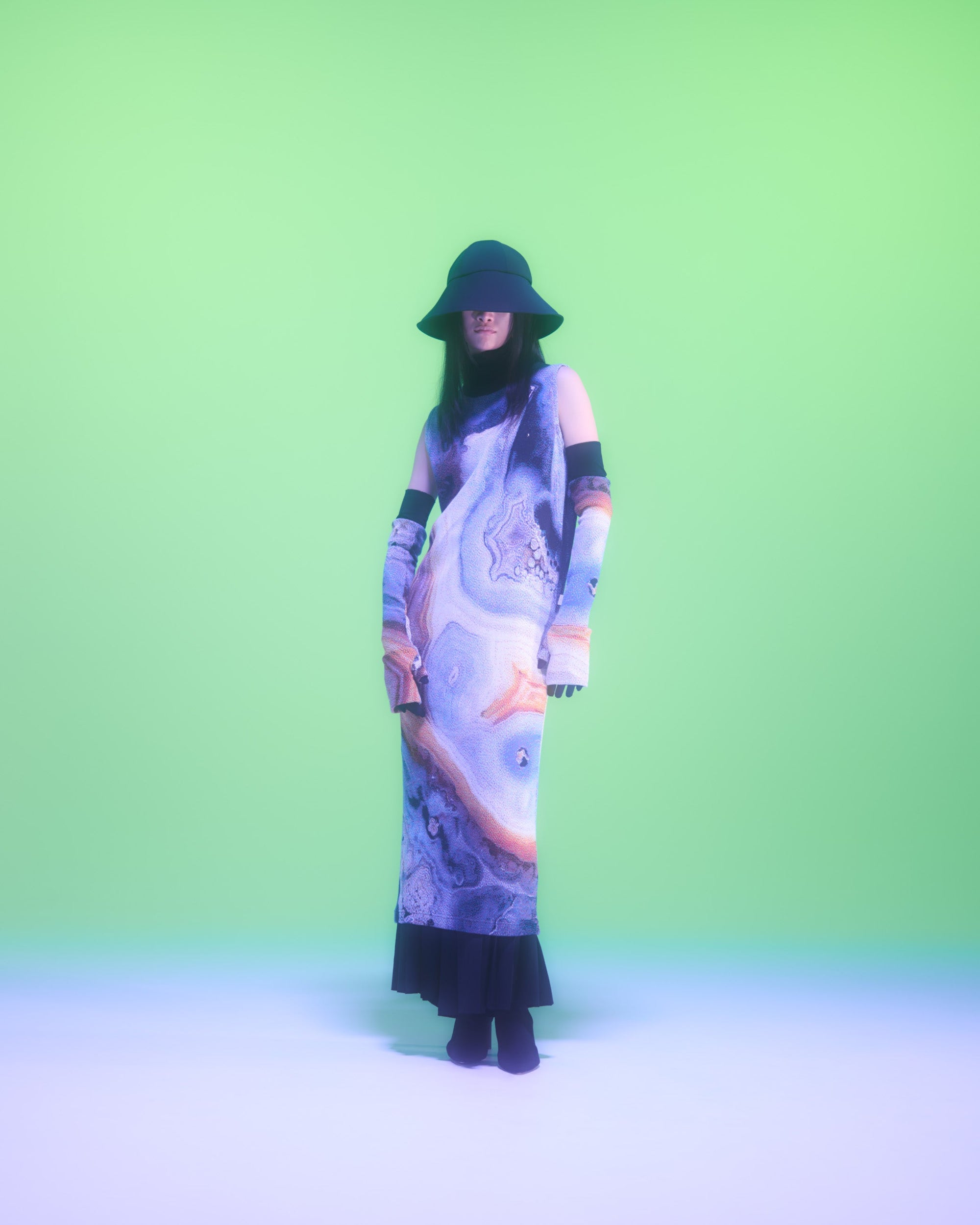 Mineral Arm Covers / MGM