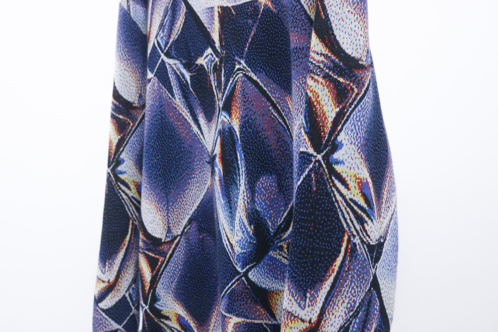 Winker Knit Sweater / dark