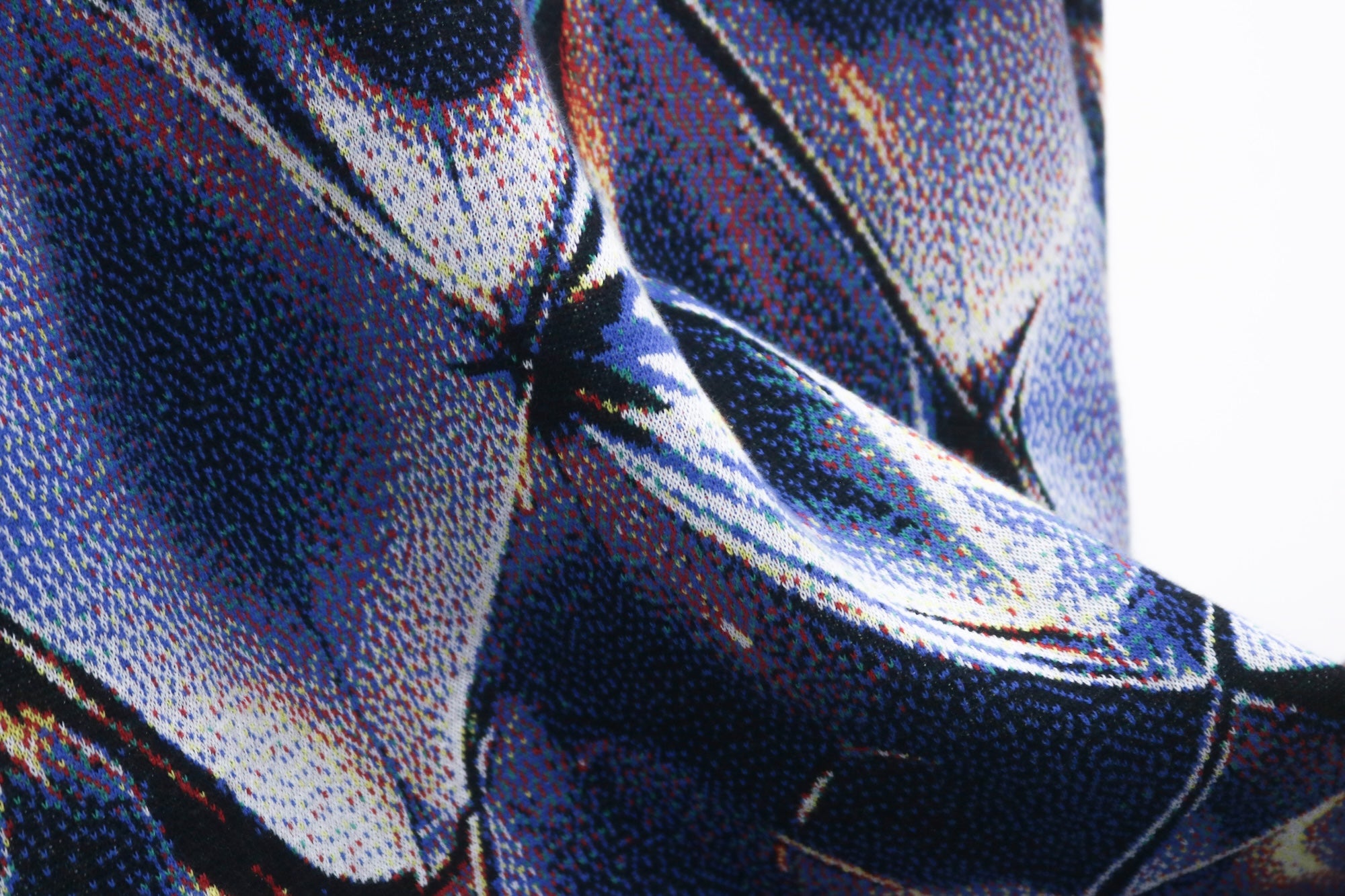 Winker Knit Sweater / dark