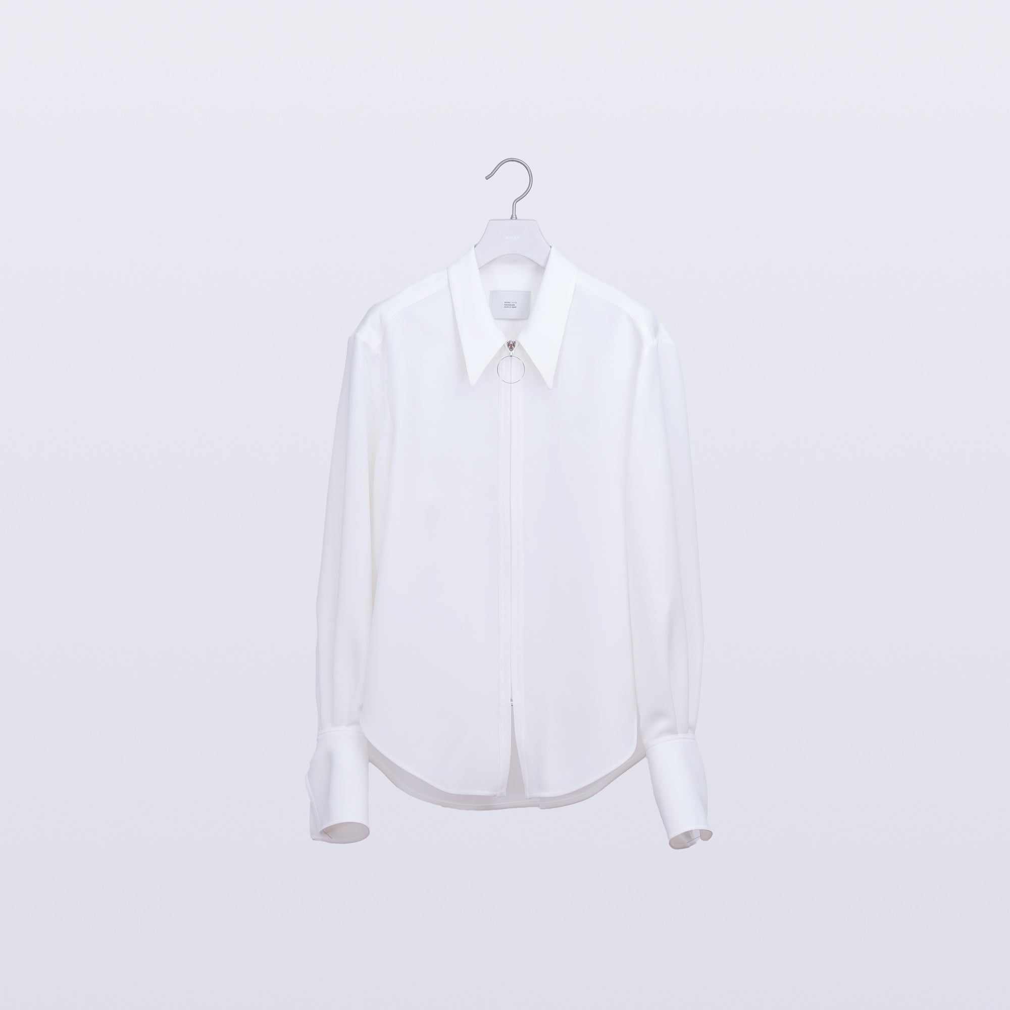 O Blouse / white – HATRA OFFICIAL