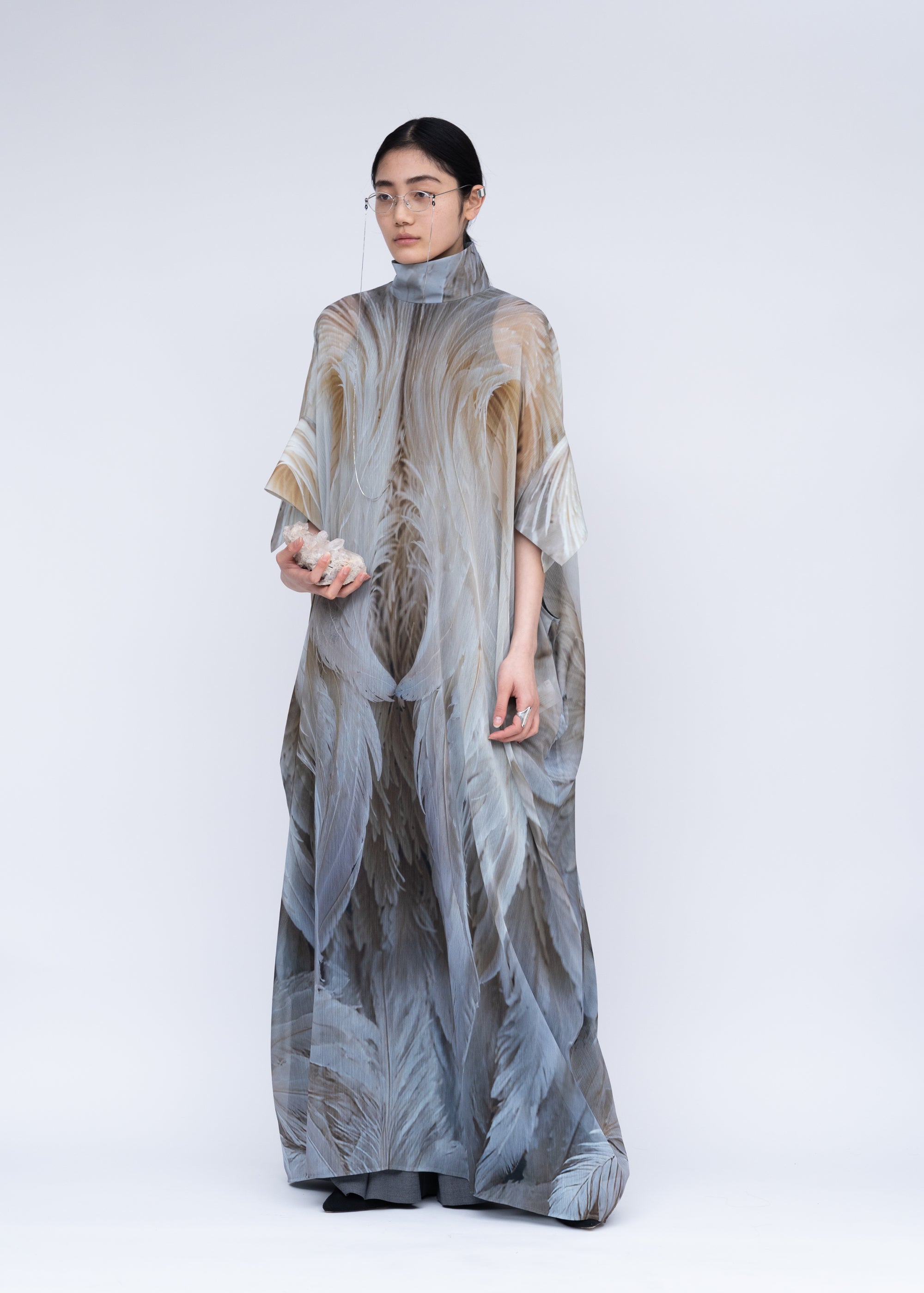 Phenomenal Sheer Robe / feather