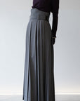 Hak Pleats Pants / grey