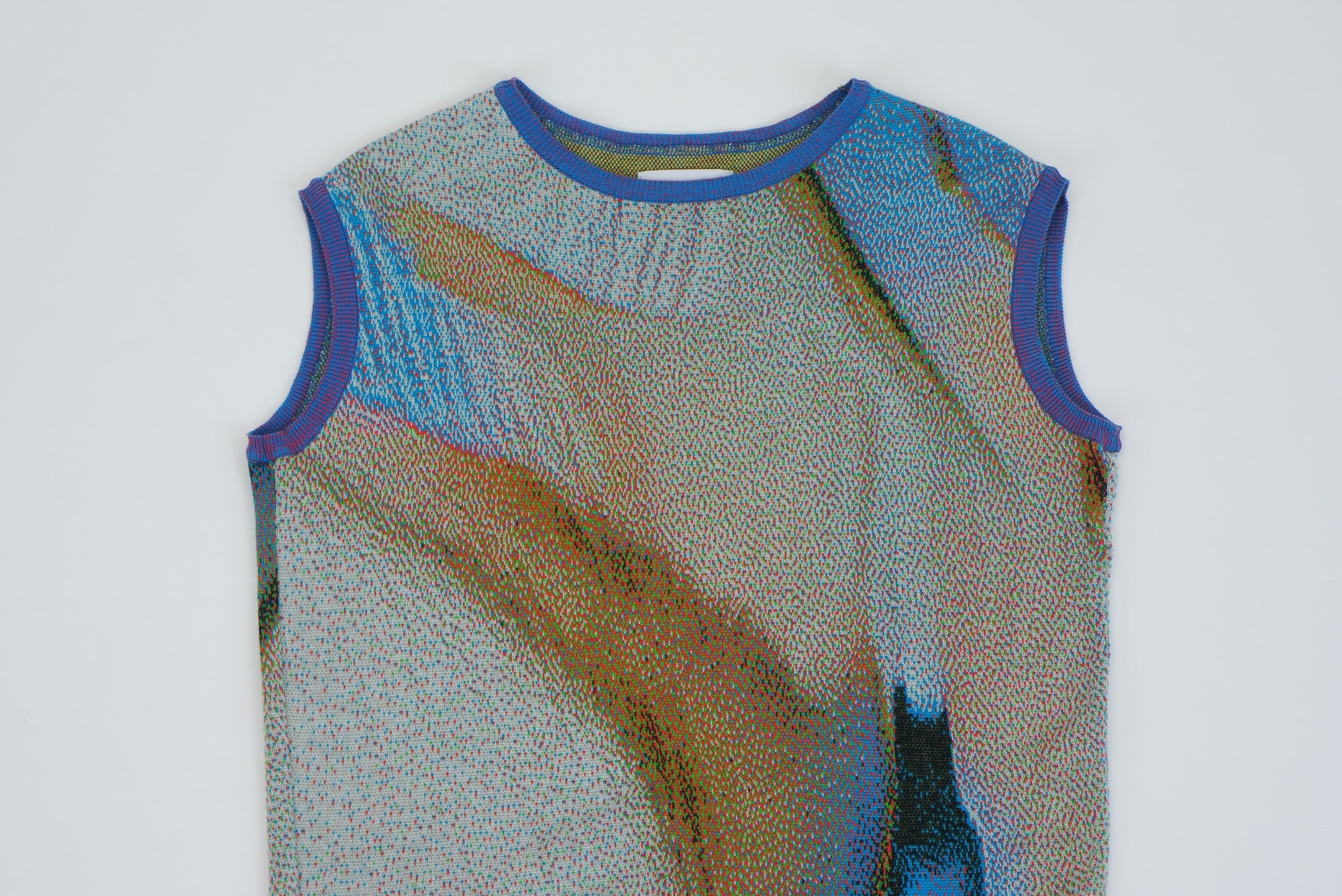 Syn Feather Robe / SWALLOW