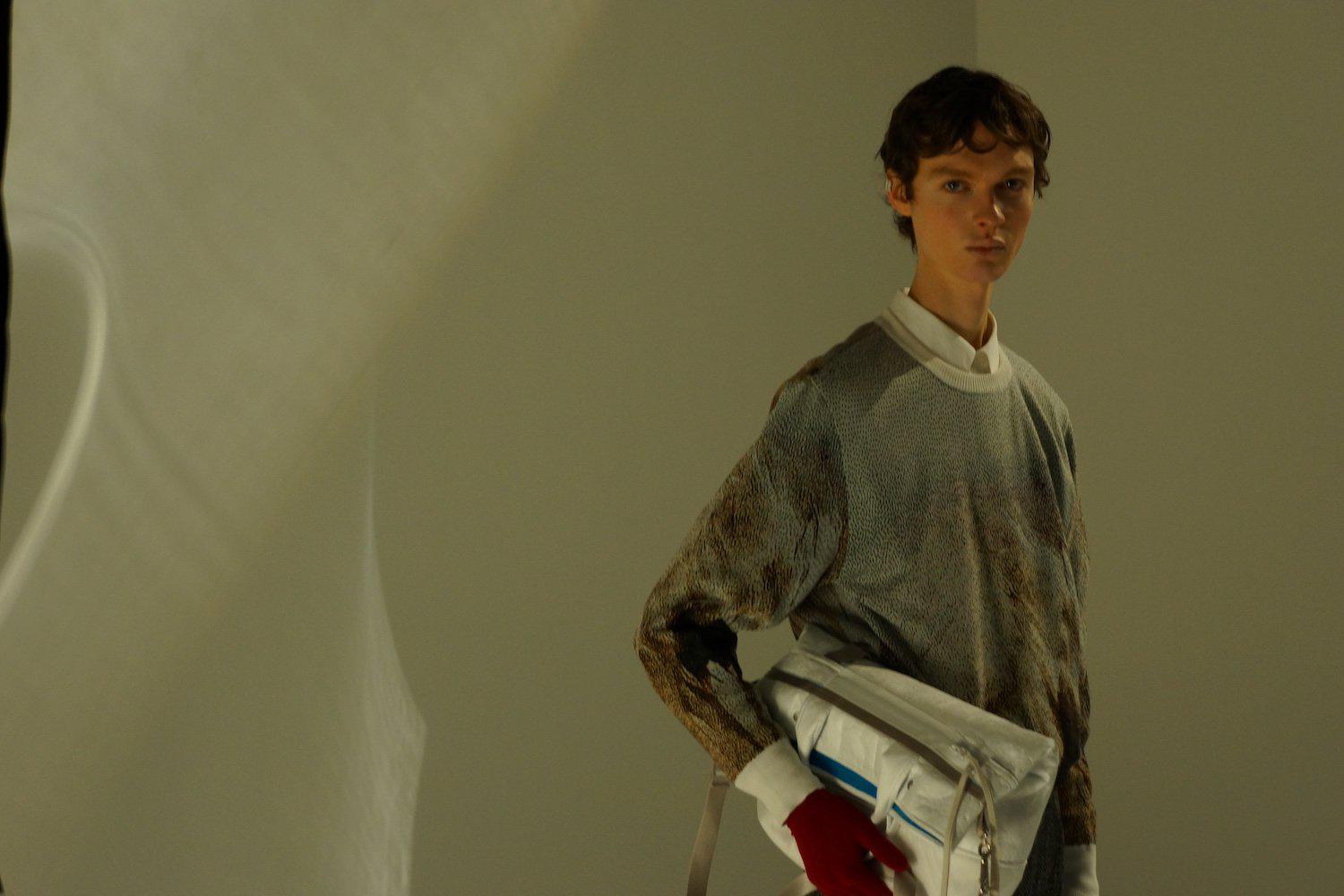 Syn Feather Sweater / Toki