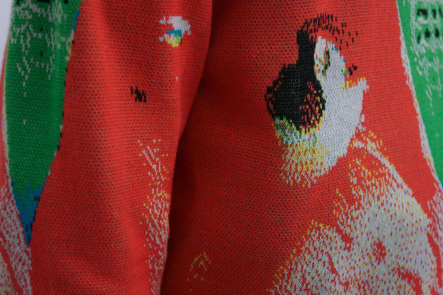 Syn_Feather_Sweater / Penguin