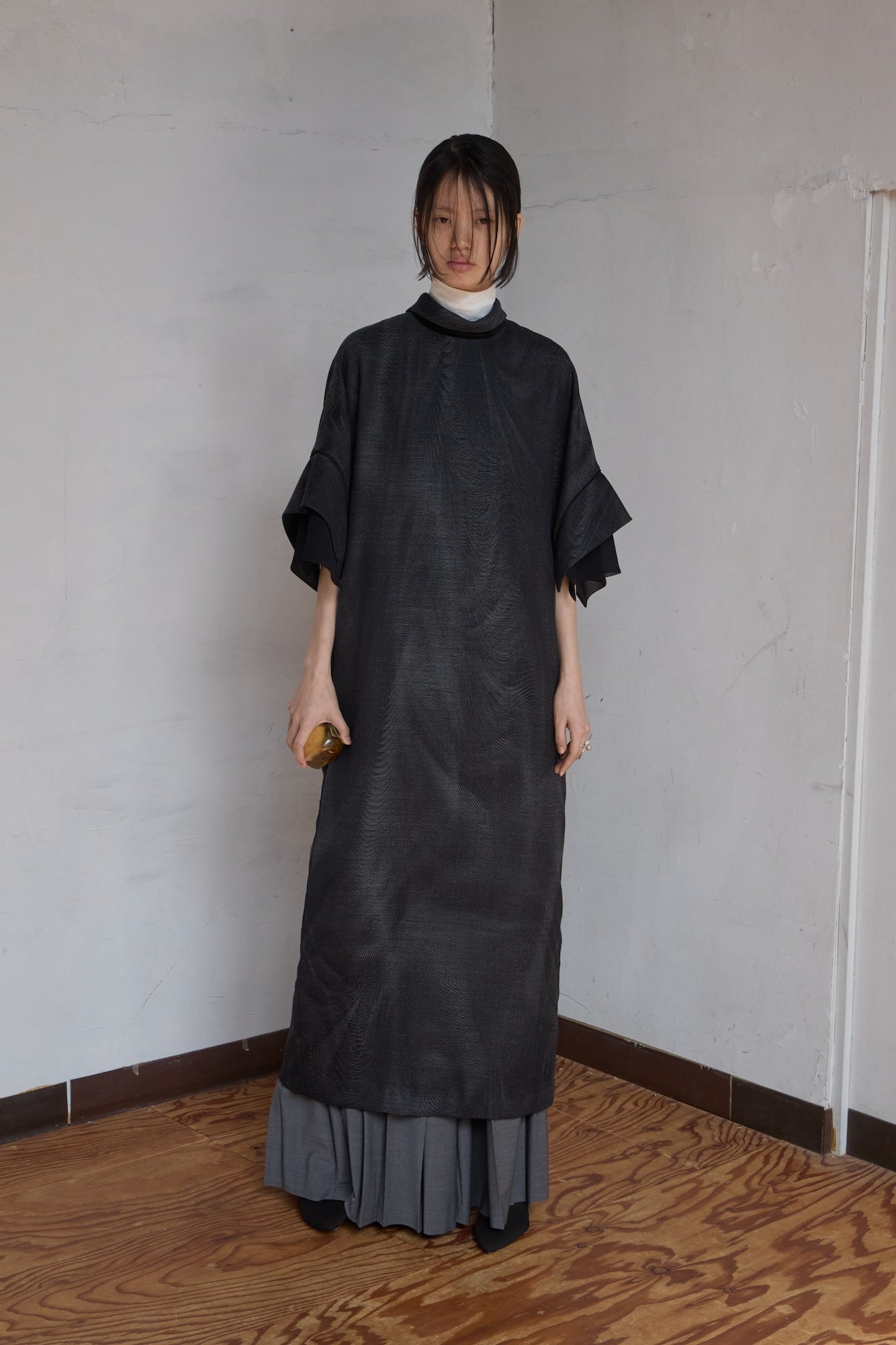 Hak Pleats Pants / grey