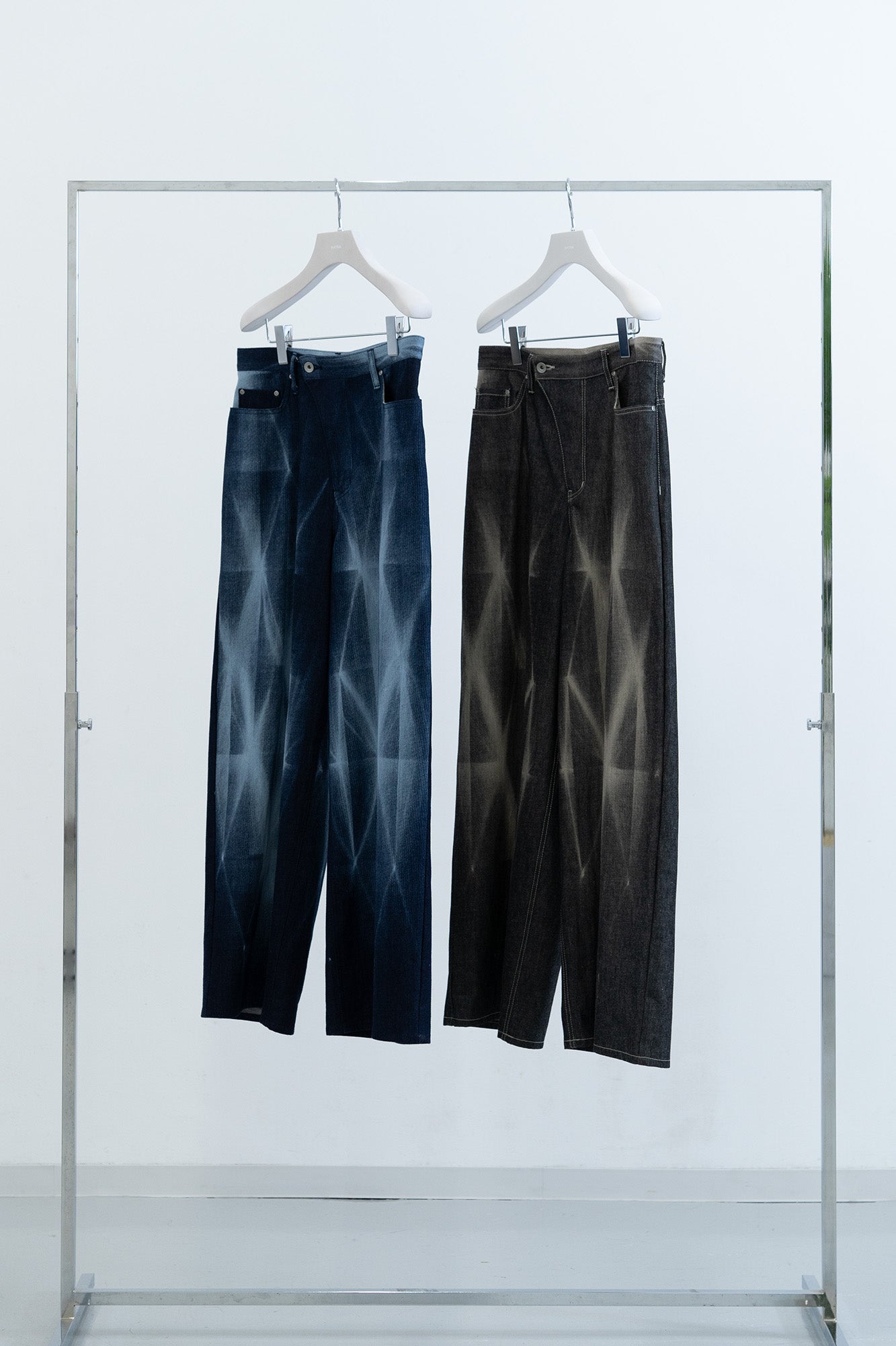 Kiriko Bleach Denim / black