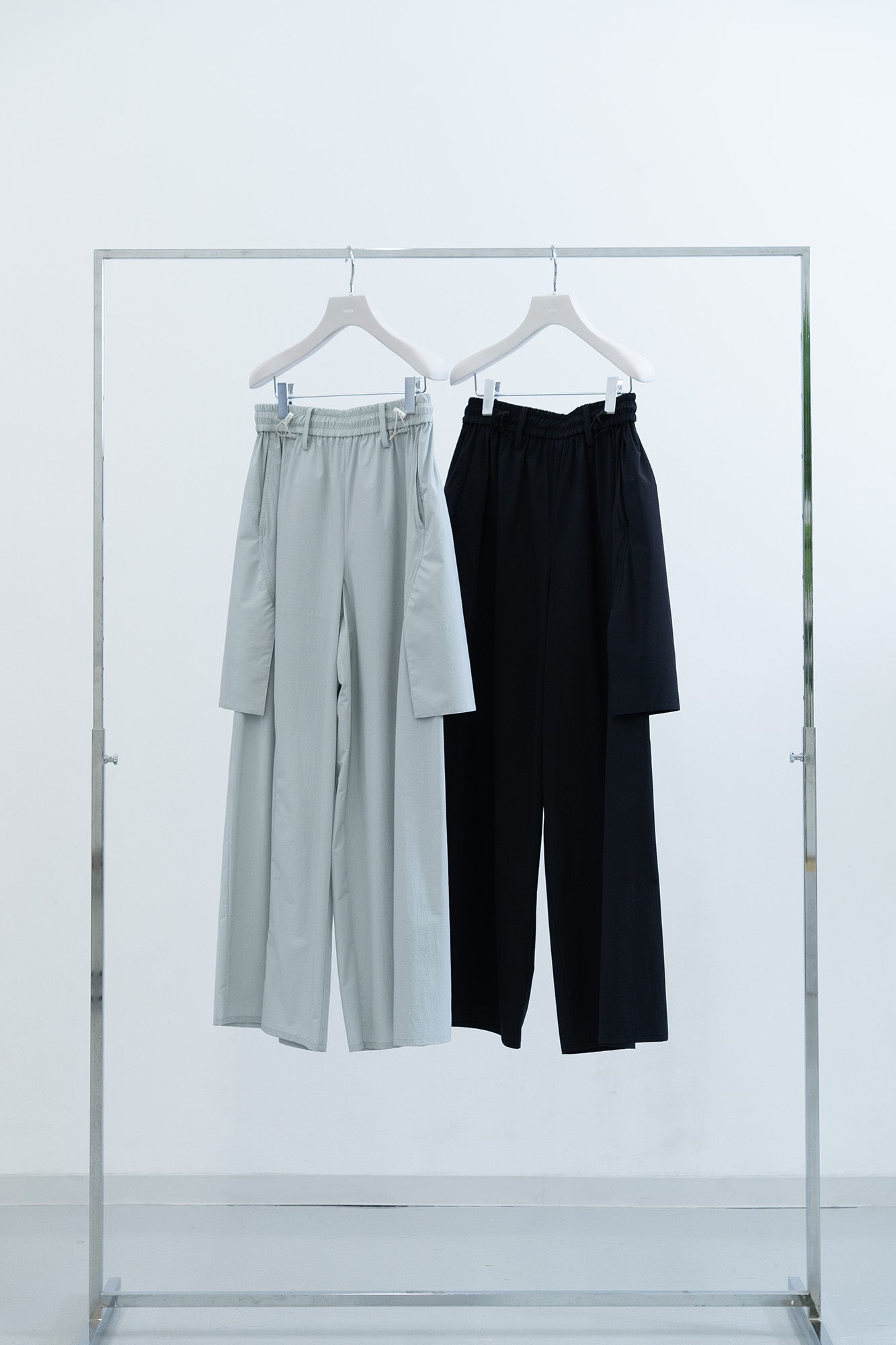 Lay Cargo Pants / black