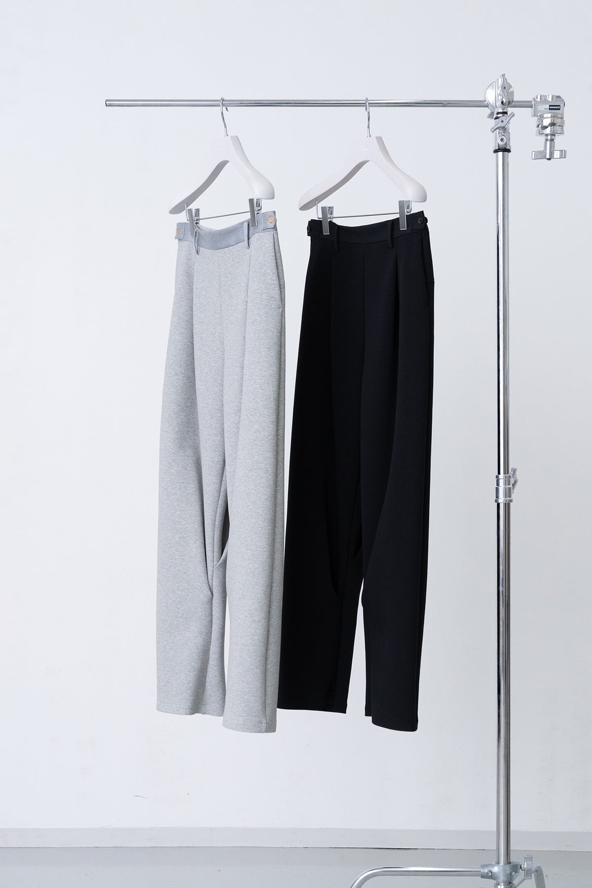 Spacer Pants / grey