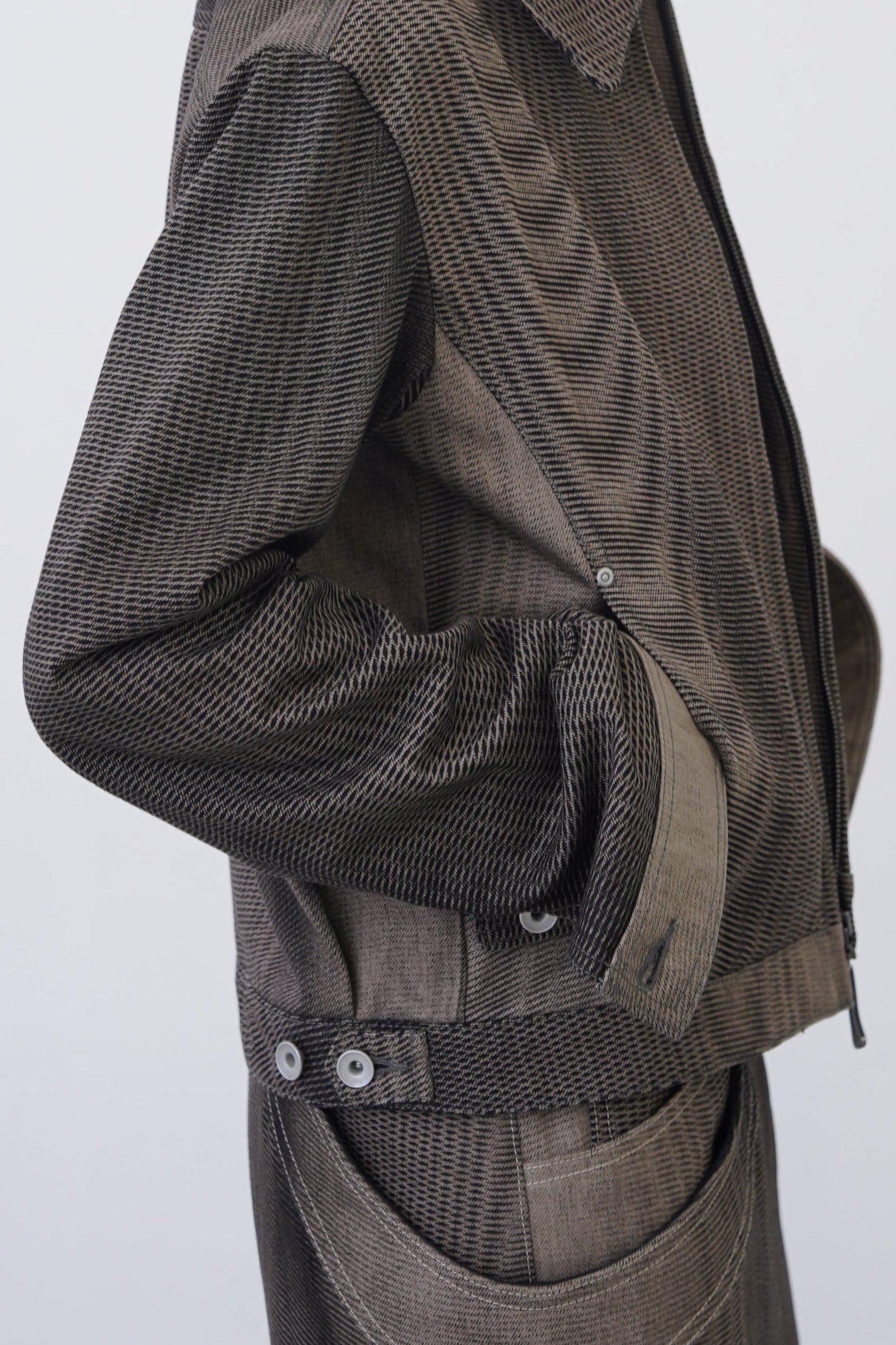 Mirage Bleach Denim Jacket / black
