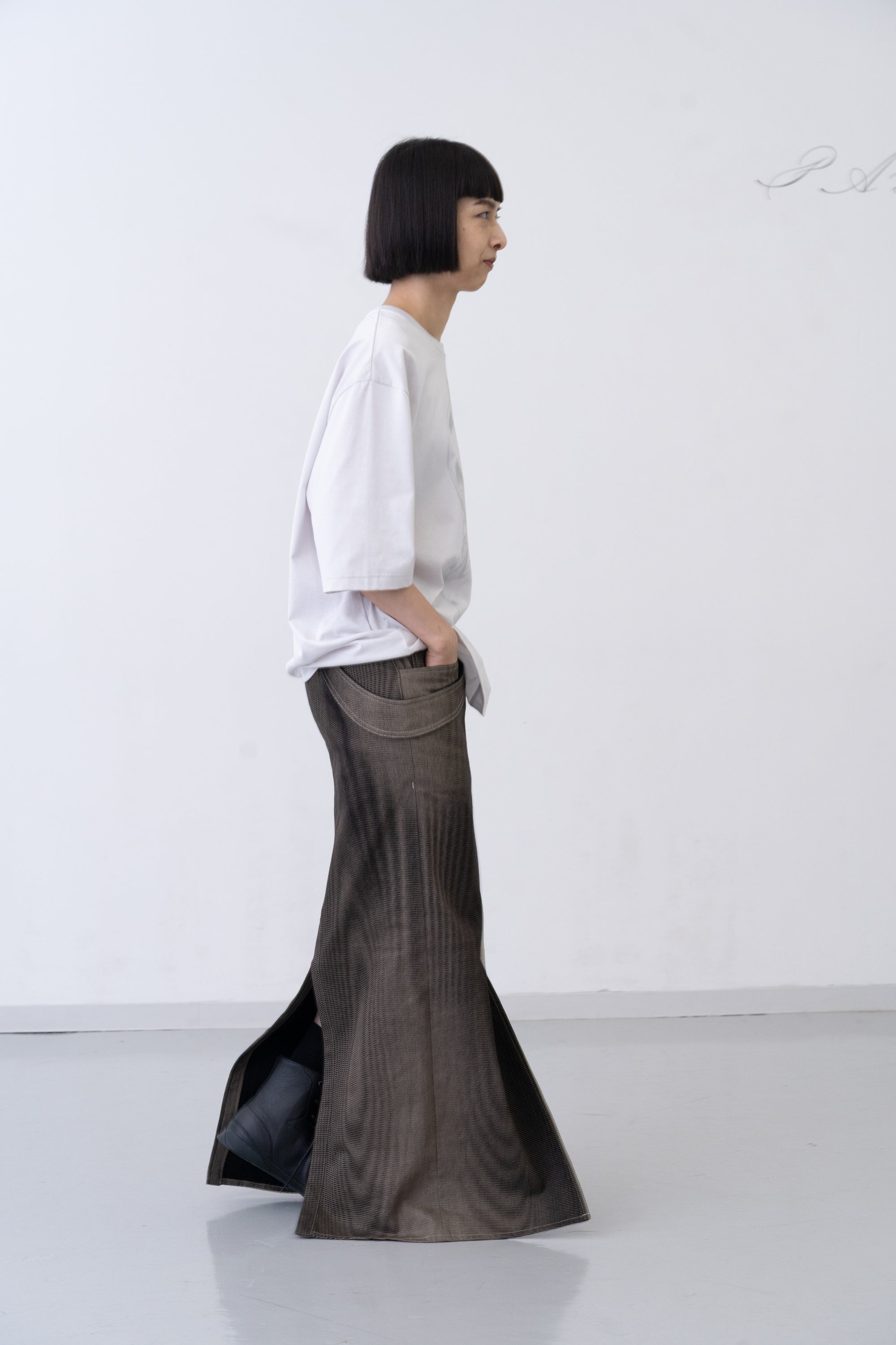 [PRE] Mirage Bleach Skirt / black