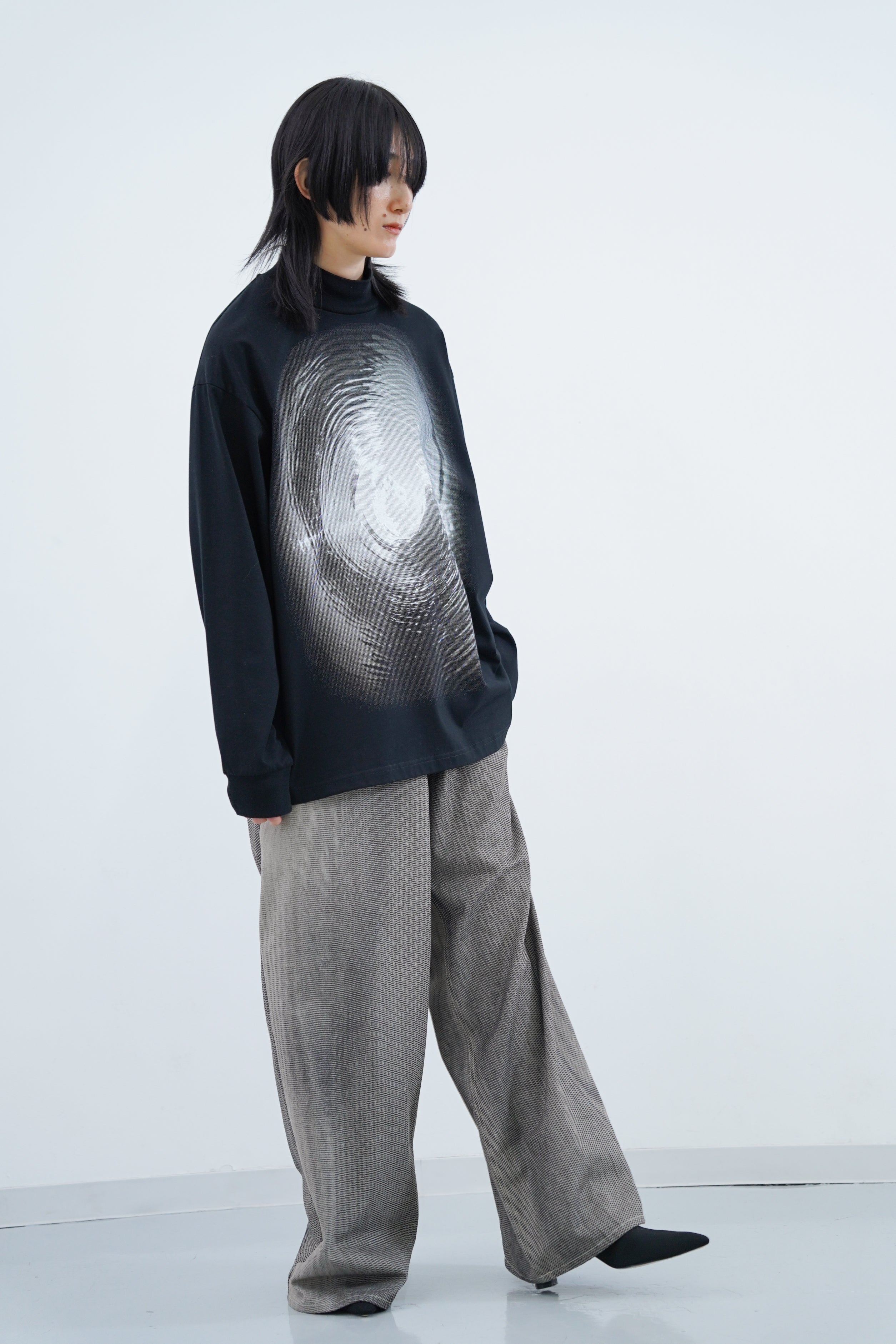 Mirage Bleach Denim / black – HATRA OFFICIAL Mirage Bleach Denim / black – HATRA OFFICIAL