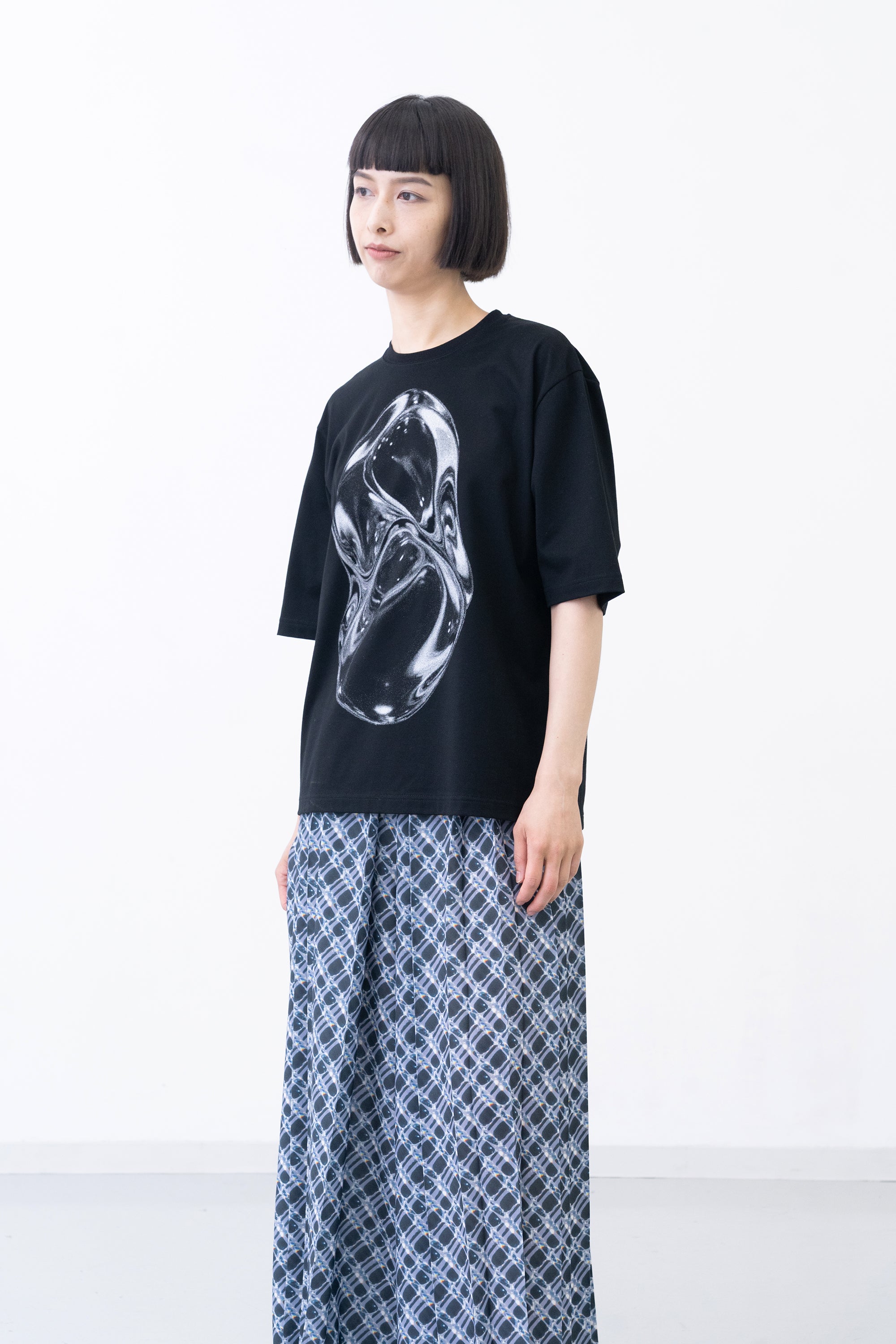 TS-Refract / black