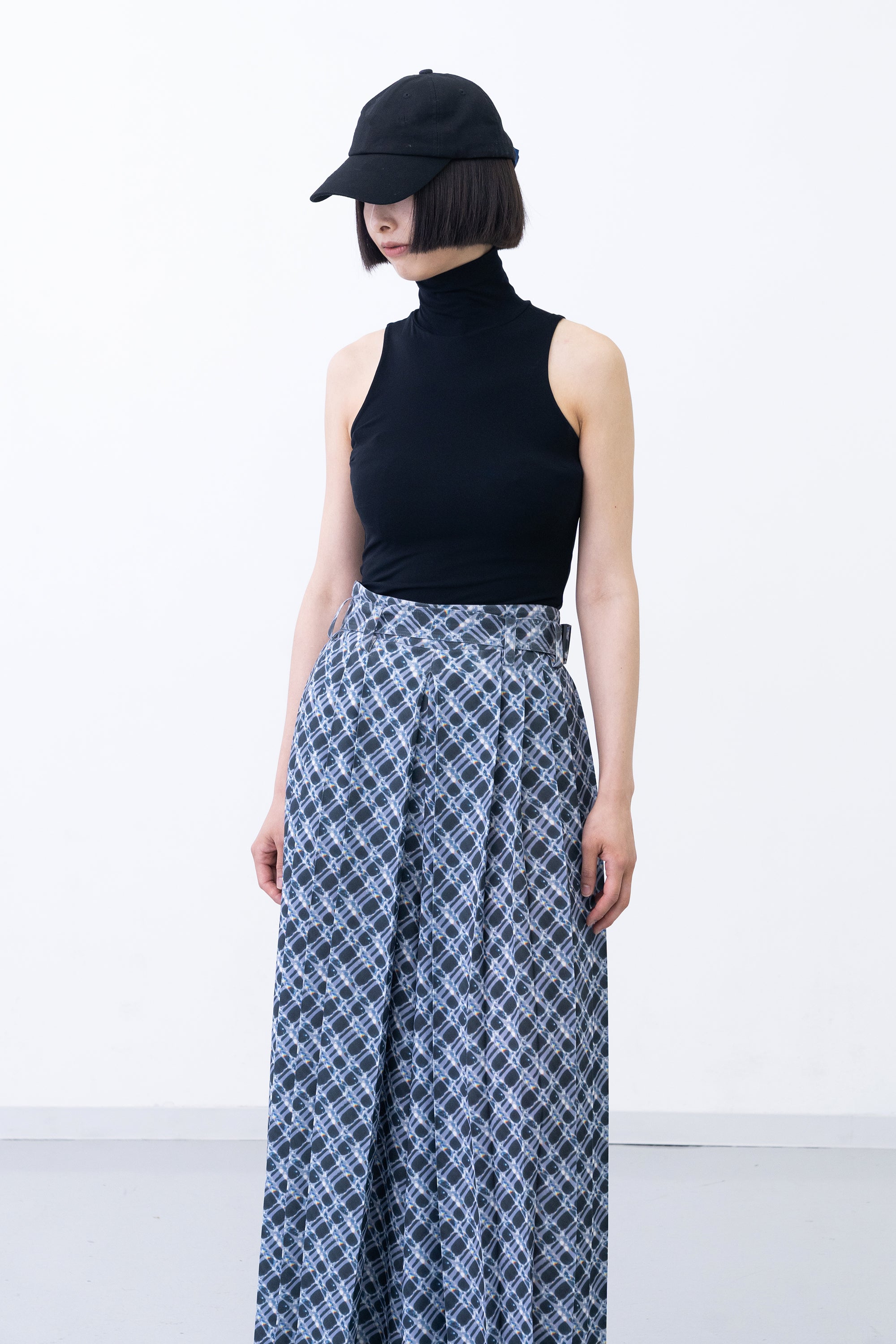 [PRE] Hi Skin / black