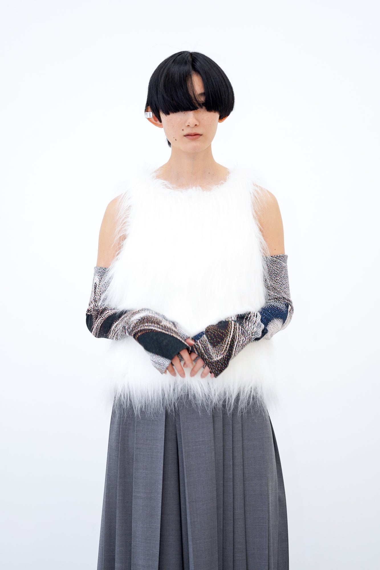 Synthetic Fur Vest / white