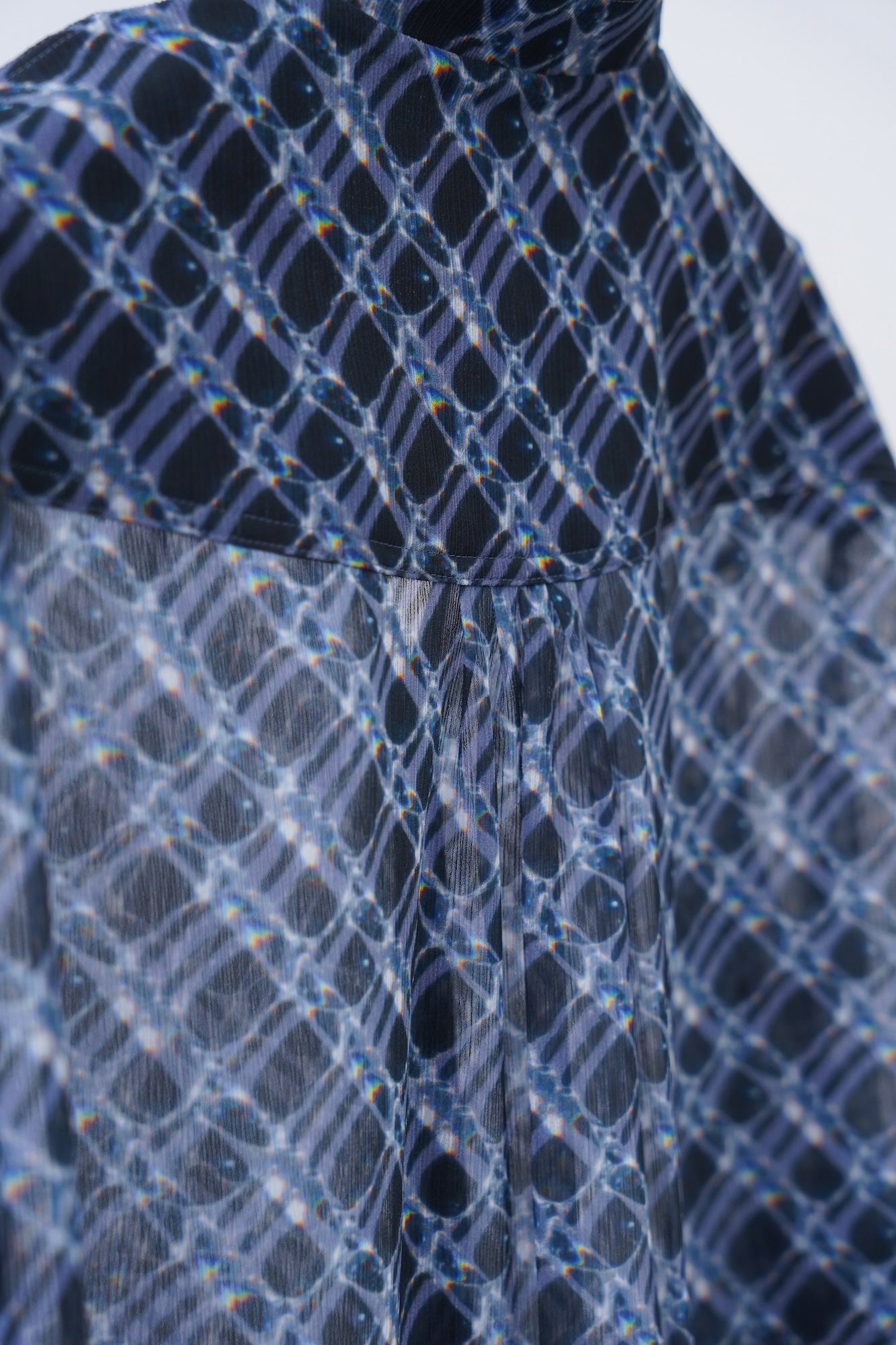 [PRE] Lattice Sheer Shirt / charcoal