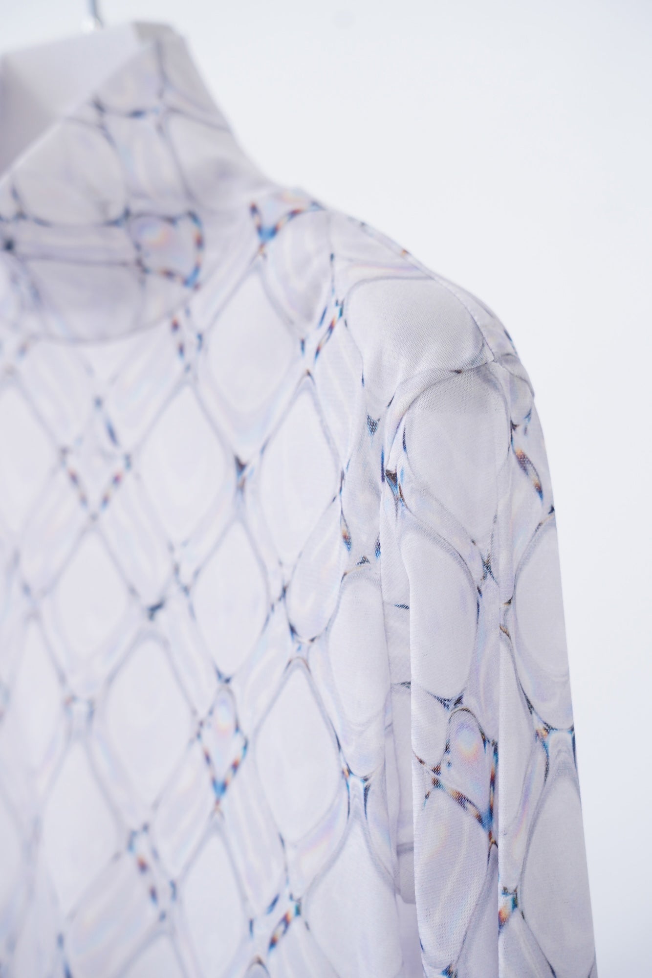 [PRE] Hi Lattice / white