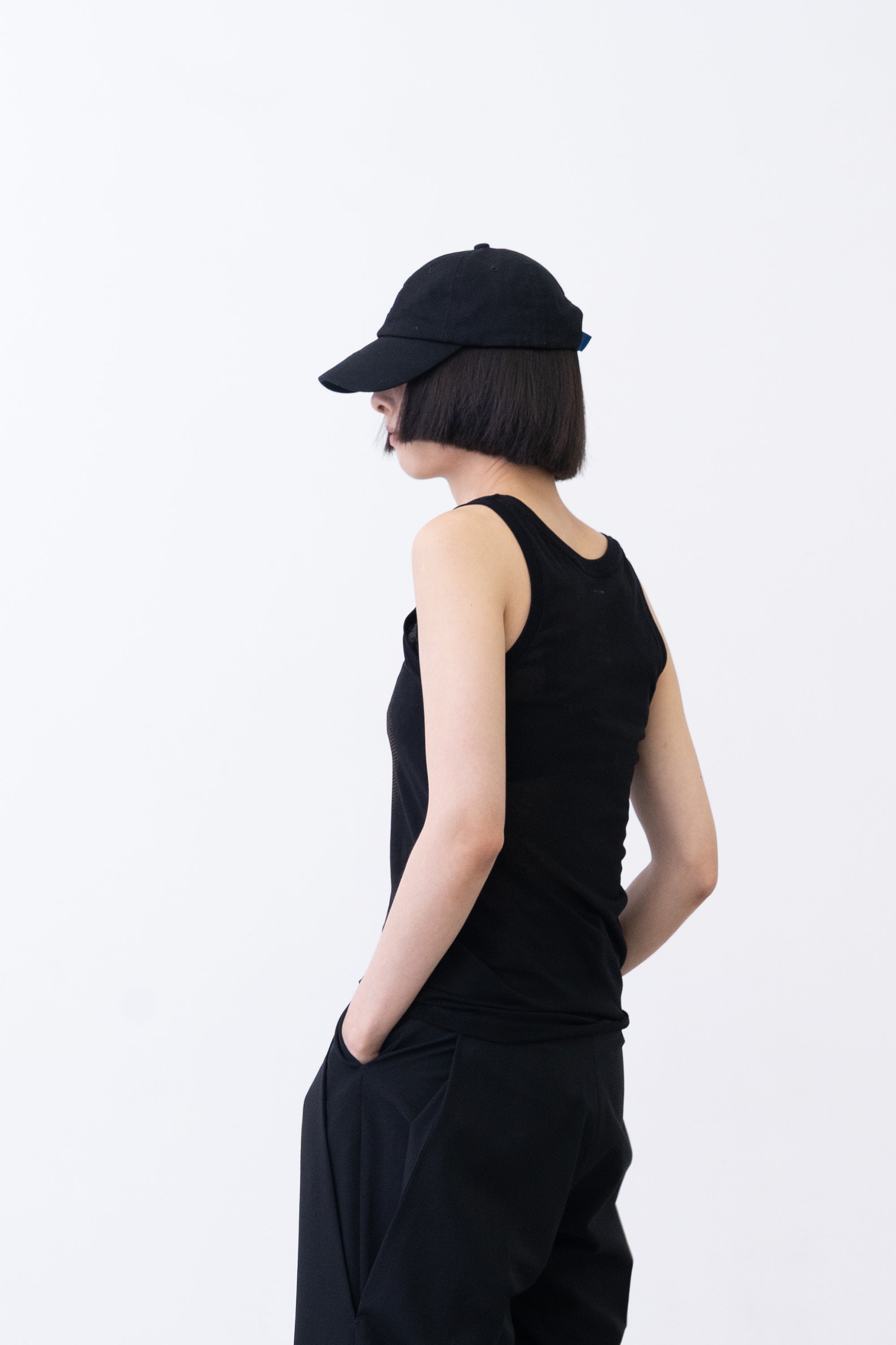 [PRE] Wink Tank / black