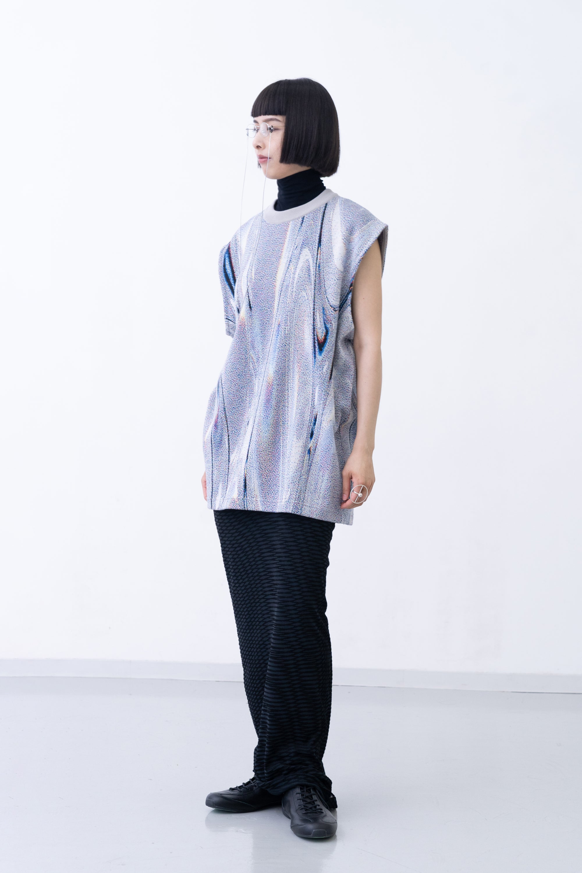 [PRE] PAL Knit Tunic / light