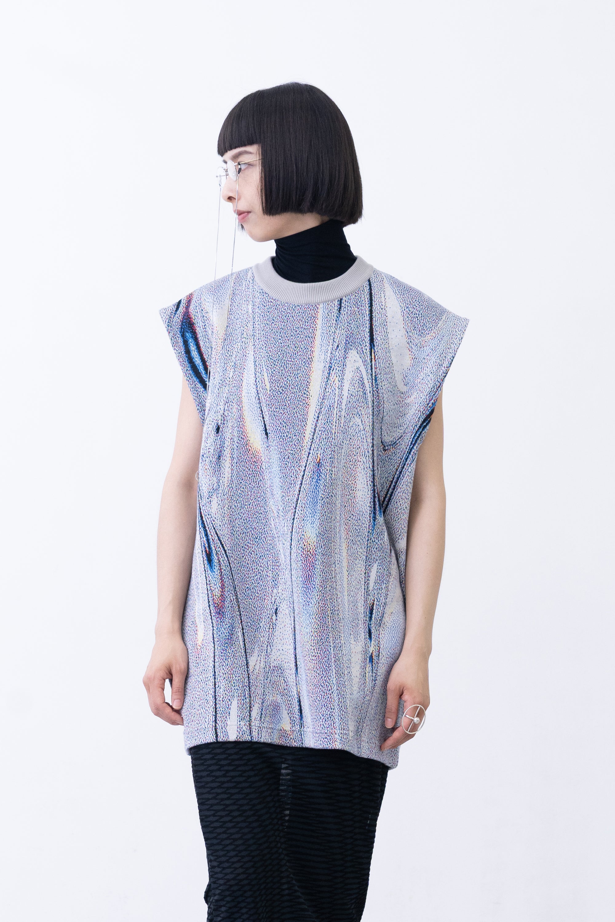 [PRE] PAL Knit Tunic / light